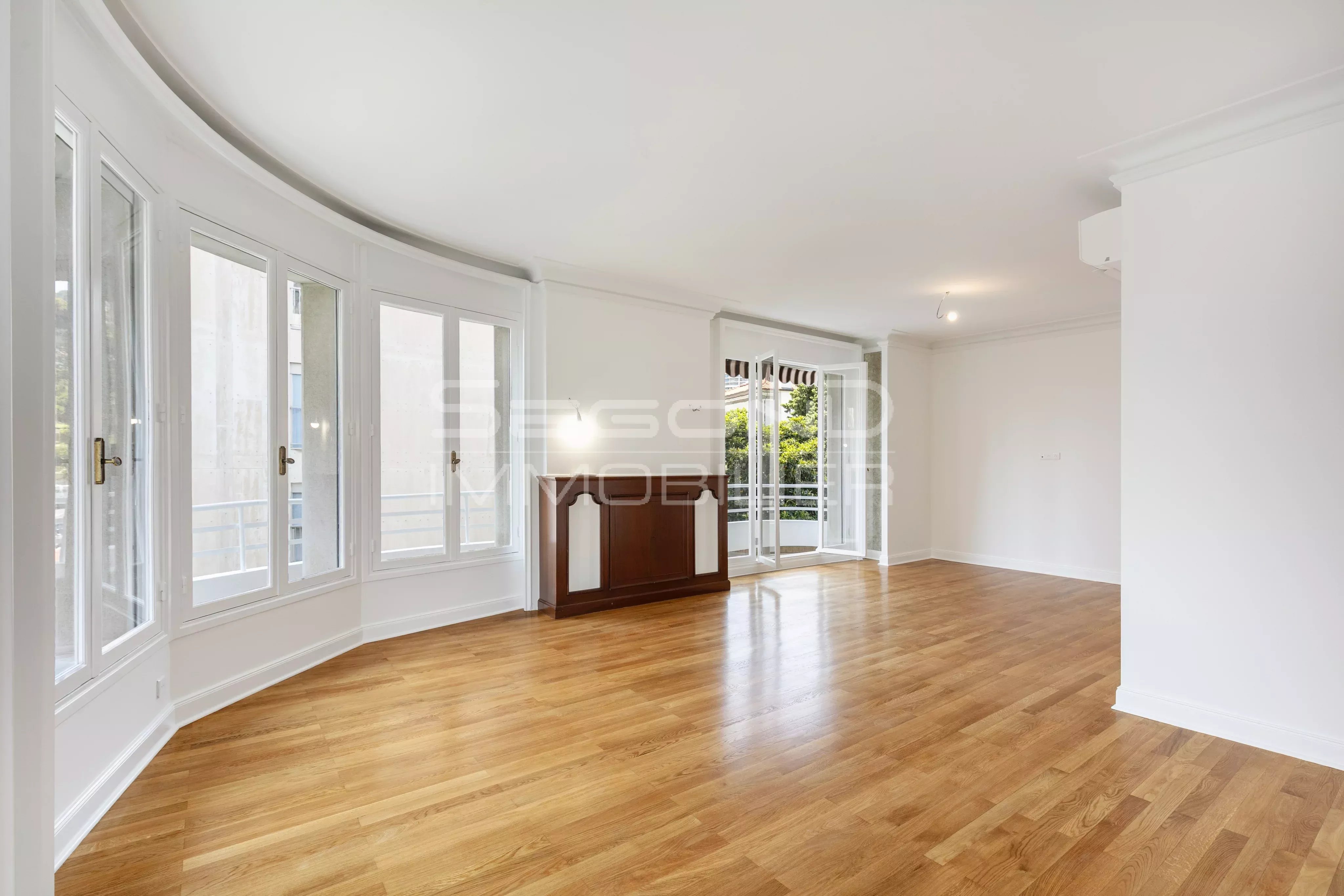 Exclusive location 3-room apartment Monaco La Rousse / Saint Roman