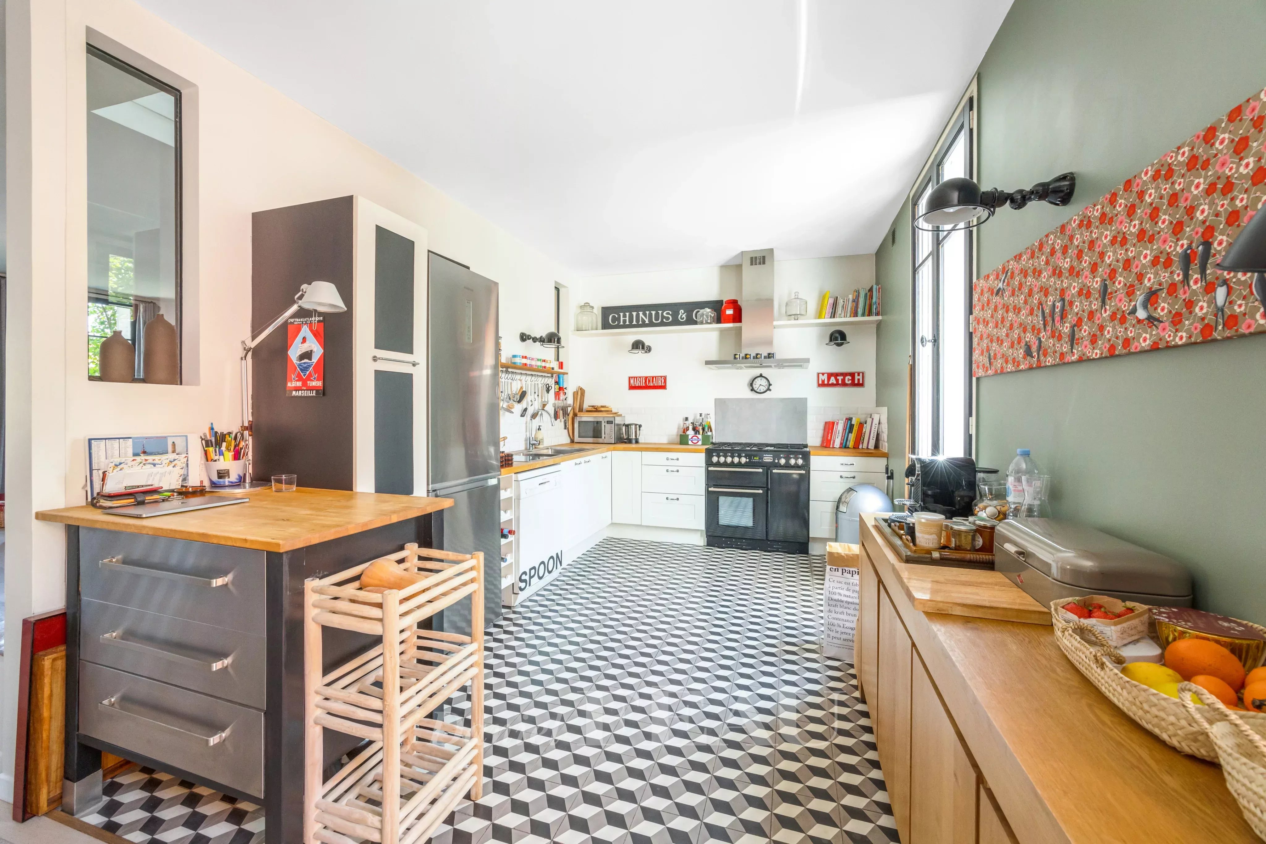 Sale House Suresnes