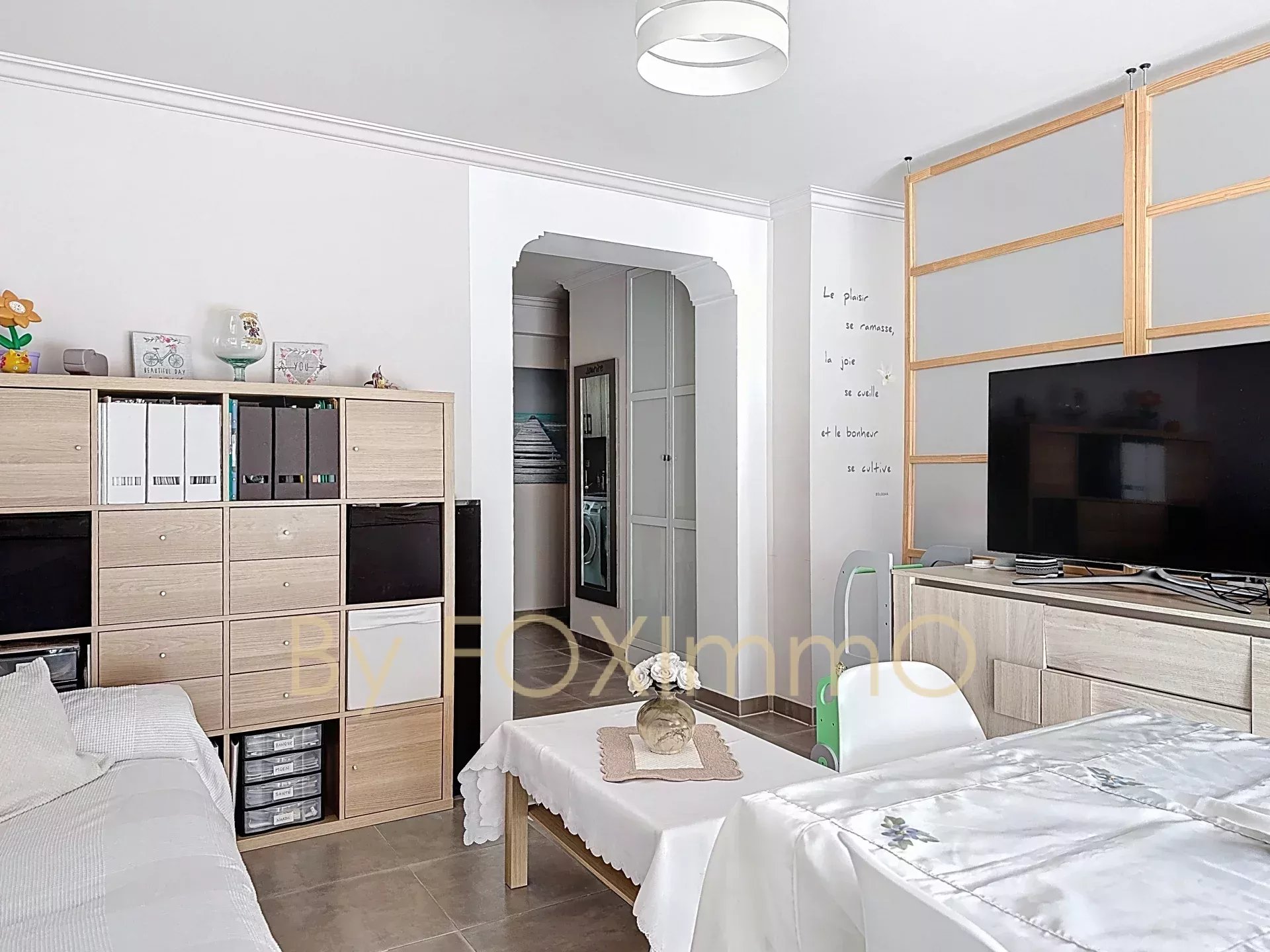 For sale, Charming 2/3-room apartment 55m² Gorbella area with cellar