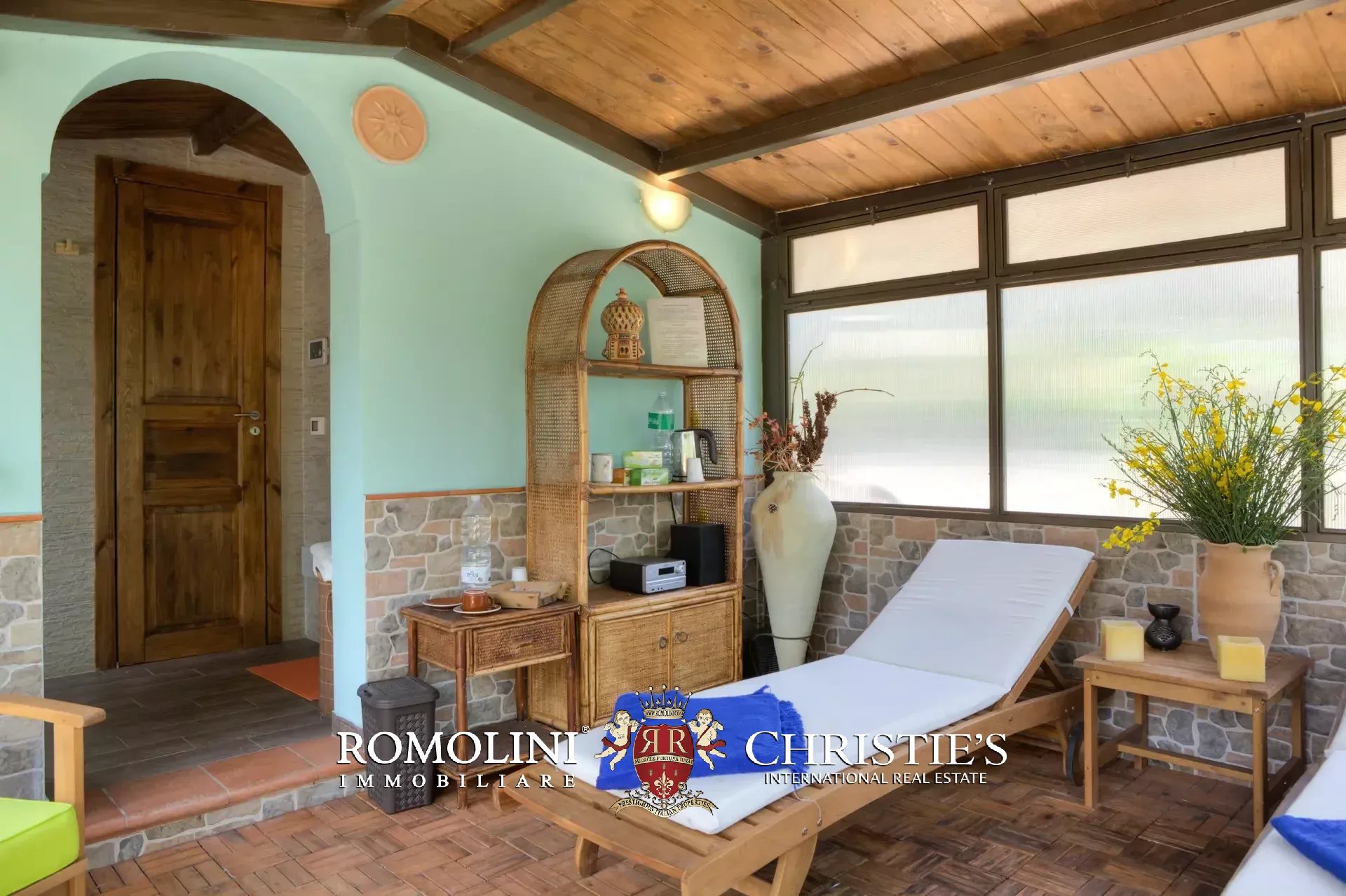 19 Bedroom Villa/Townhouse's Image 39