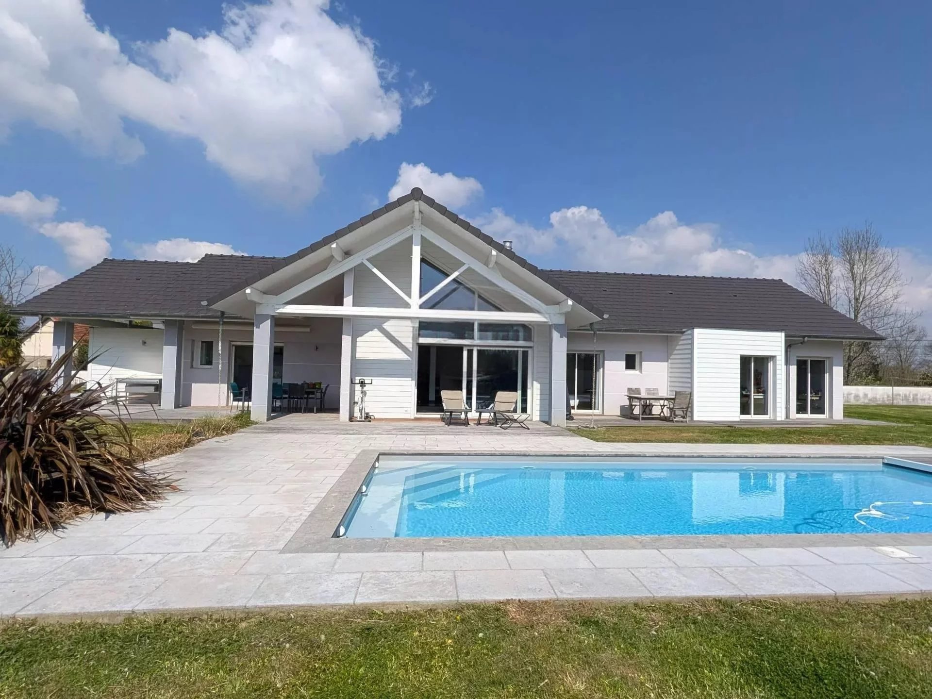 Villa contemporaine d'exception. 194m² - Pau (64000)