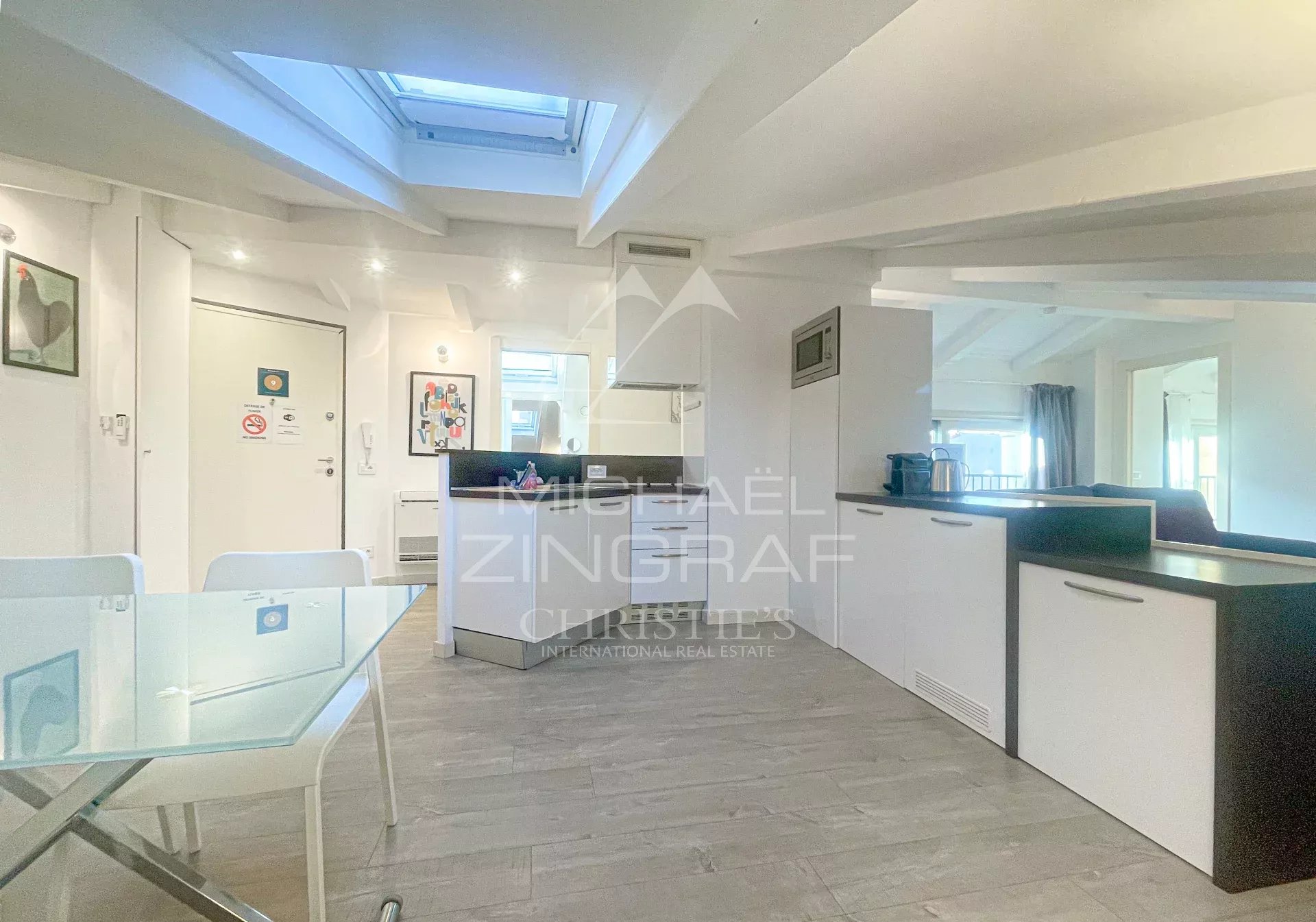 1 Bedroom Apartment/Flat's Image 11