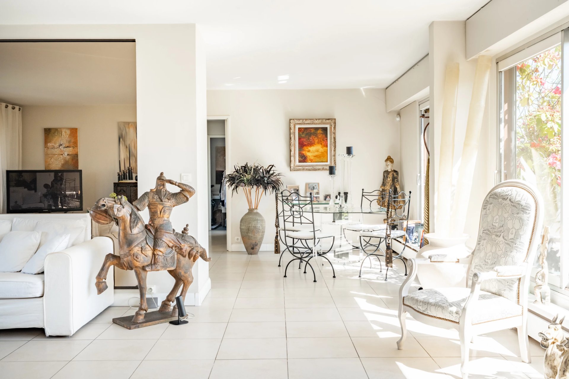 3 Bedroom Apartment/Flat's Image 3