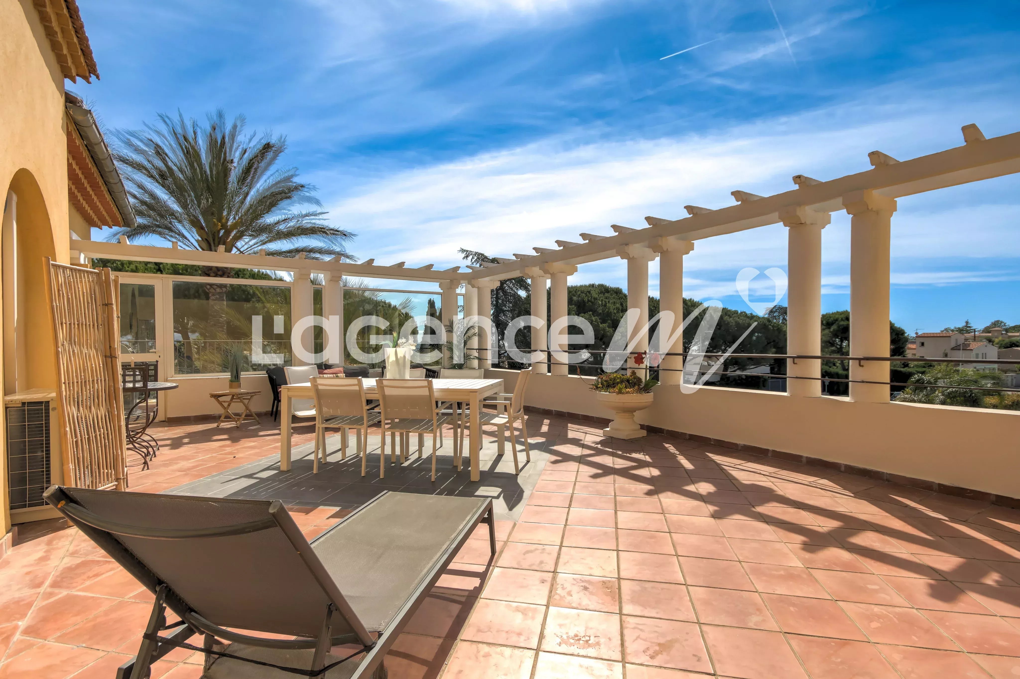 NICE HAUT FABRON  « JUSTINE »  3P TERRASSE VUE SOLEIL