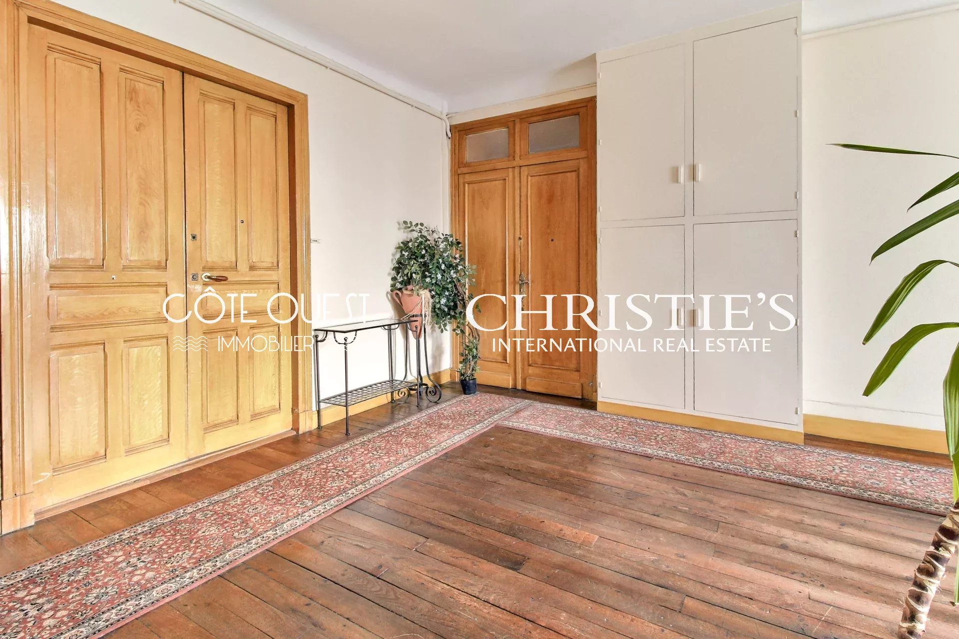 2 Bedroom Apartment/Flat's Image 4