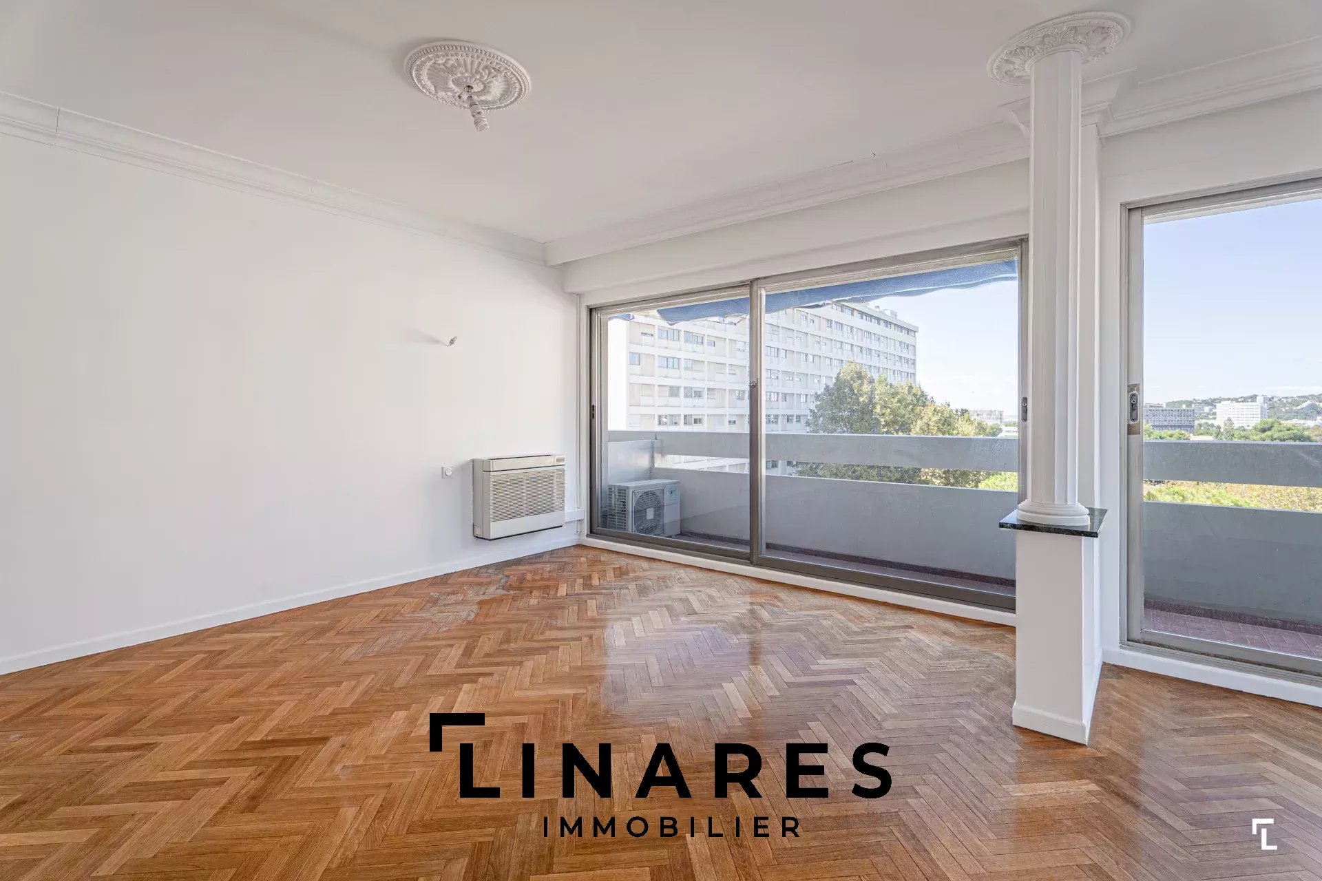 L' ELEGANCE LUMINEUSE -  Appartement  T3 de 111m² + Balcons - 13009