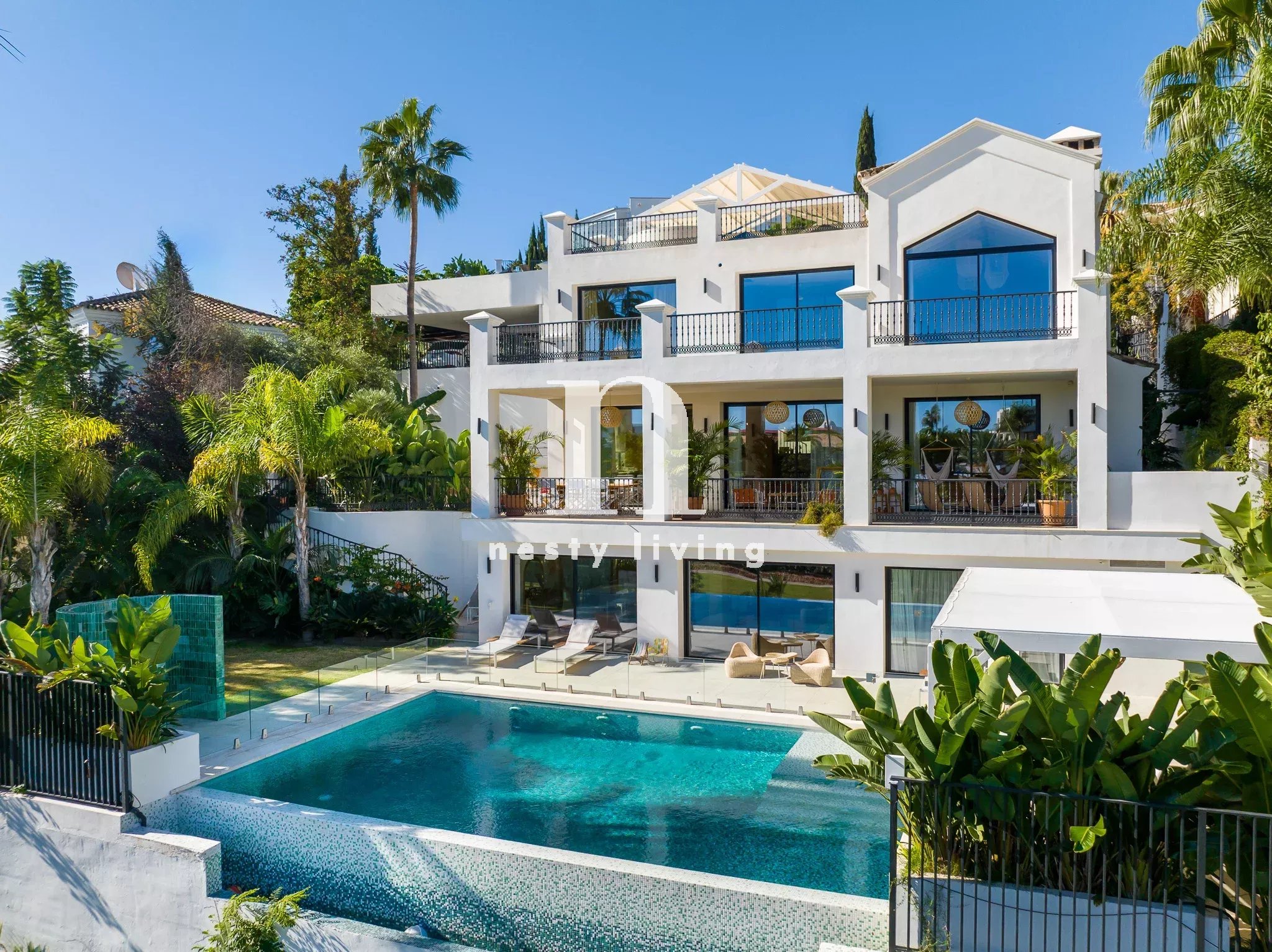 Agence immobilière de 