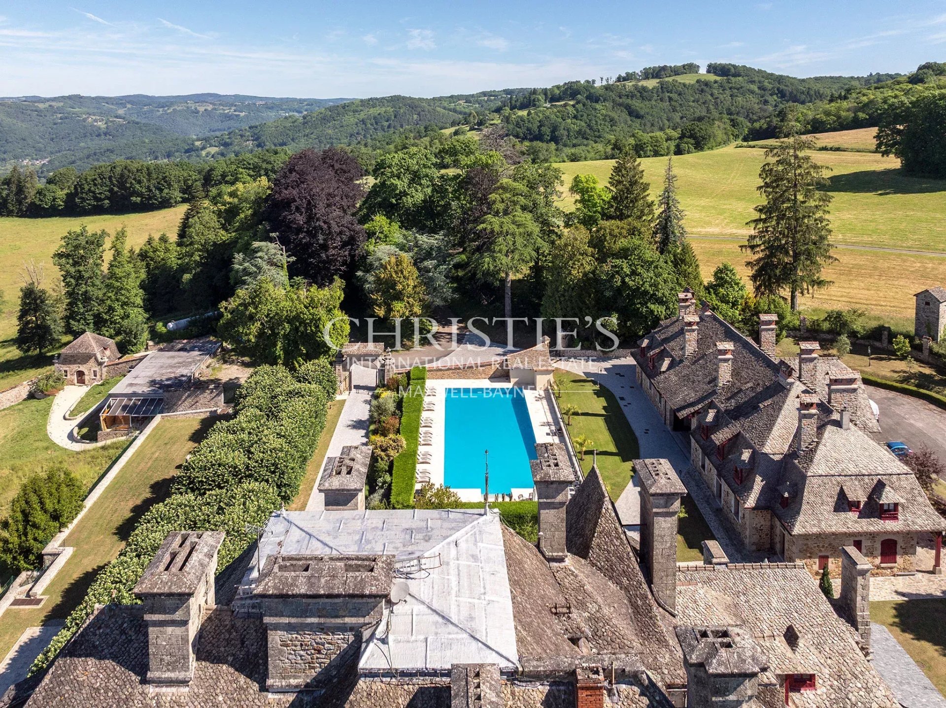 38 Bedroom Chateau's Image 126