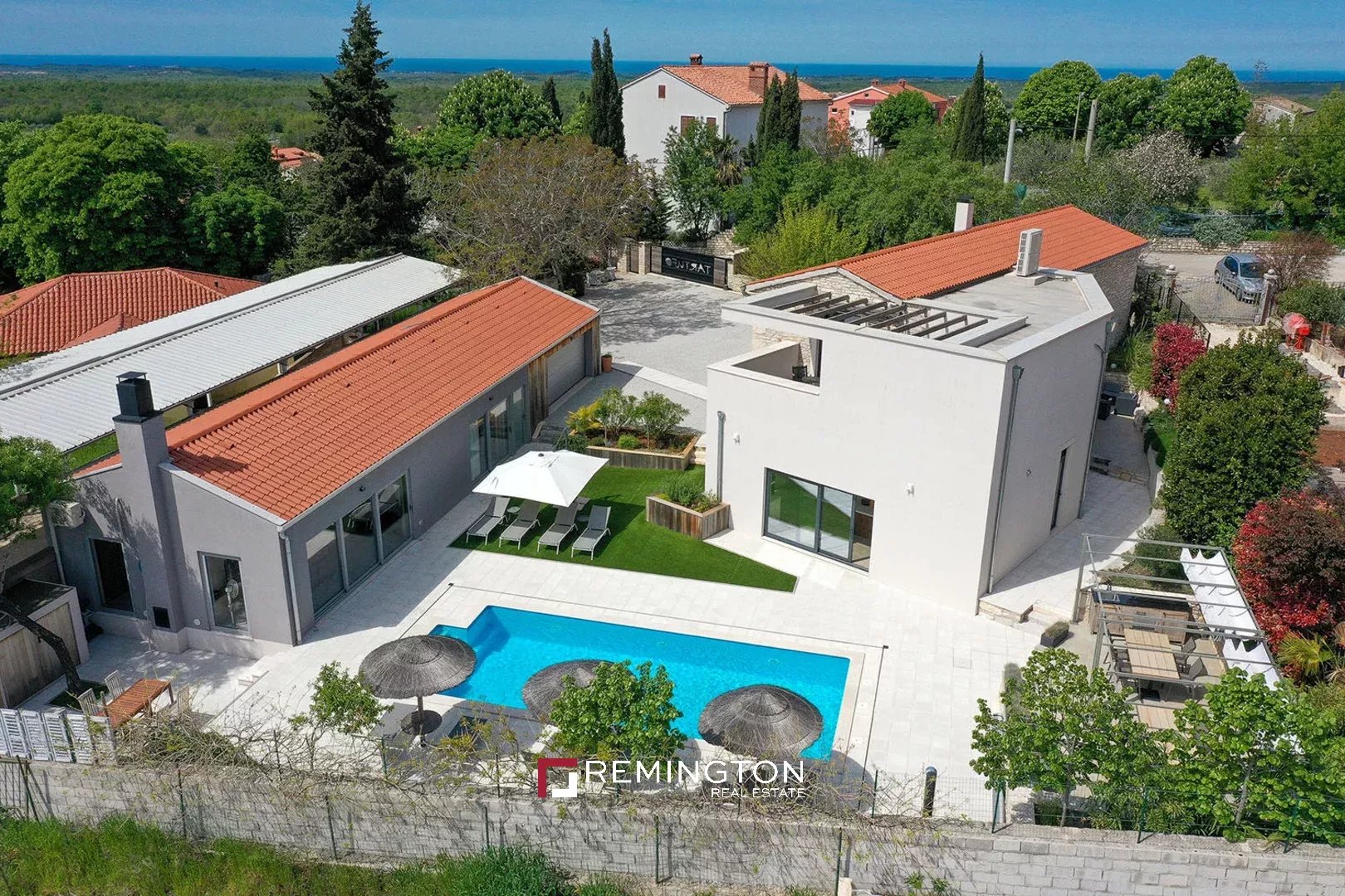 5 Bedroom Villa/Townhouse's Image 18