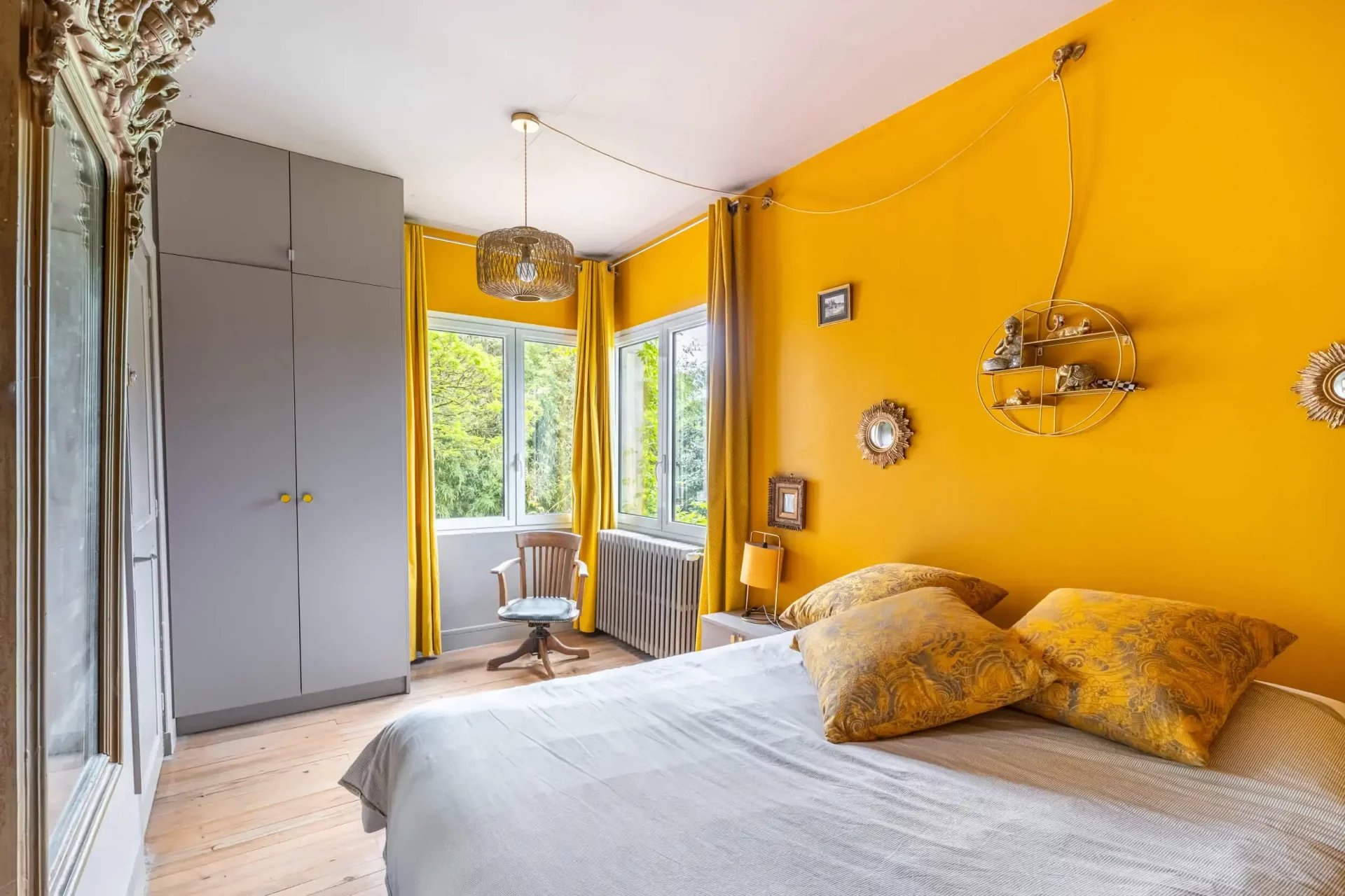 Propriété de 240 m² à Lucenay avec piscine et parc