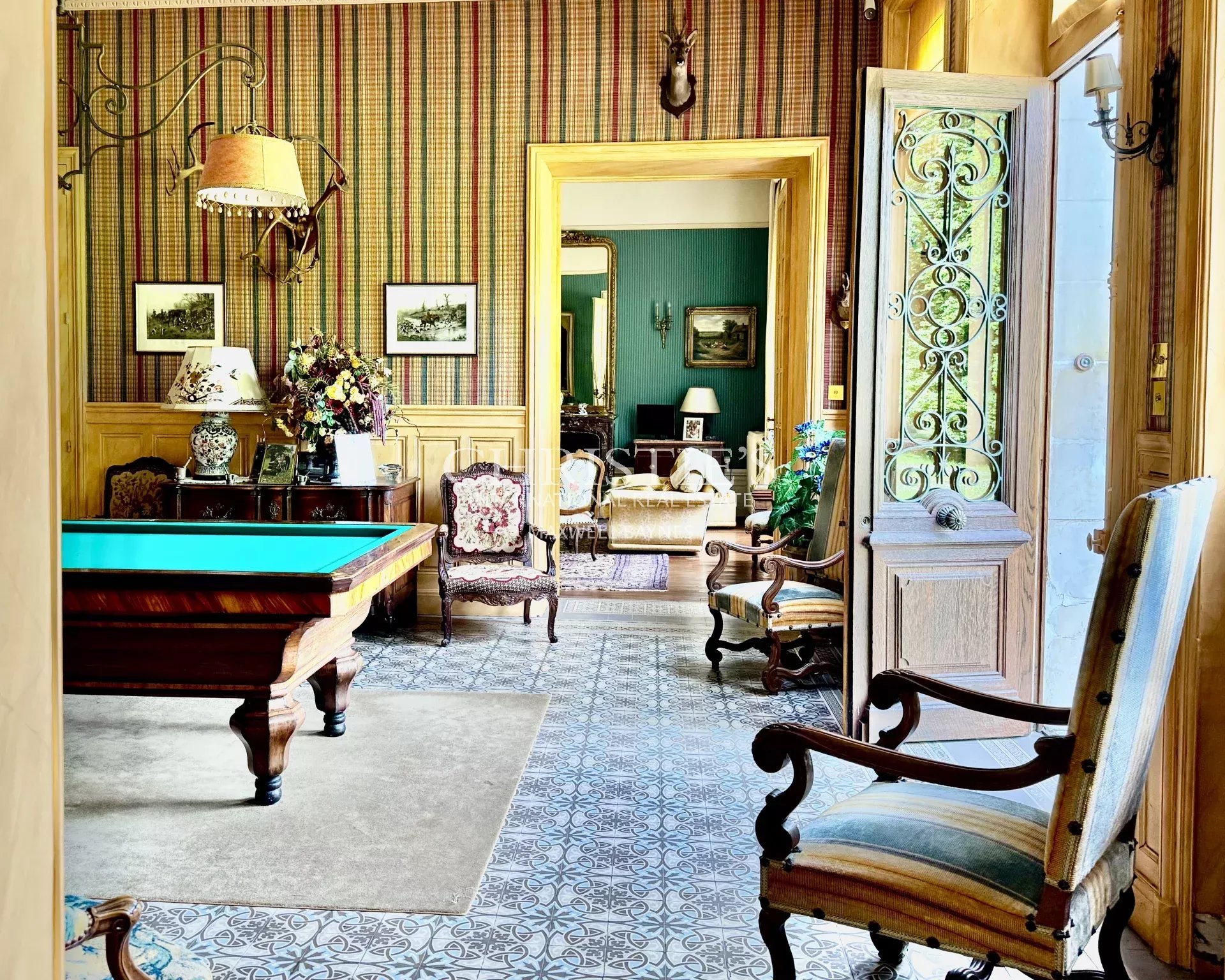18 Bedroom Chateau's Image 4