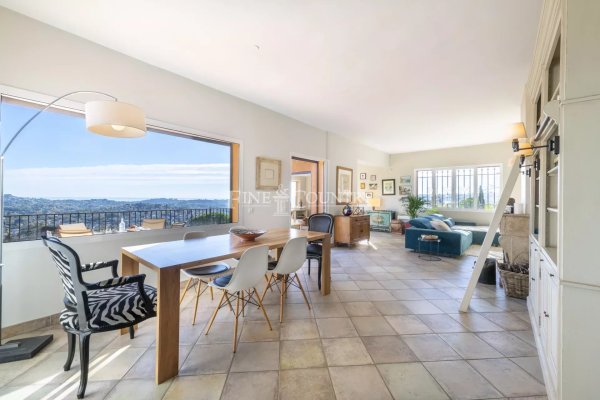 Villa for sale close to Saint Paul de Vence with panoramic views — photo 4