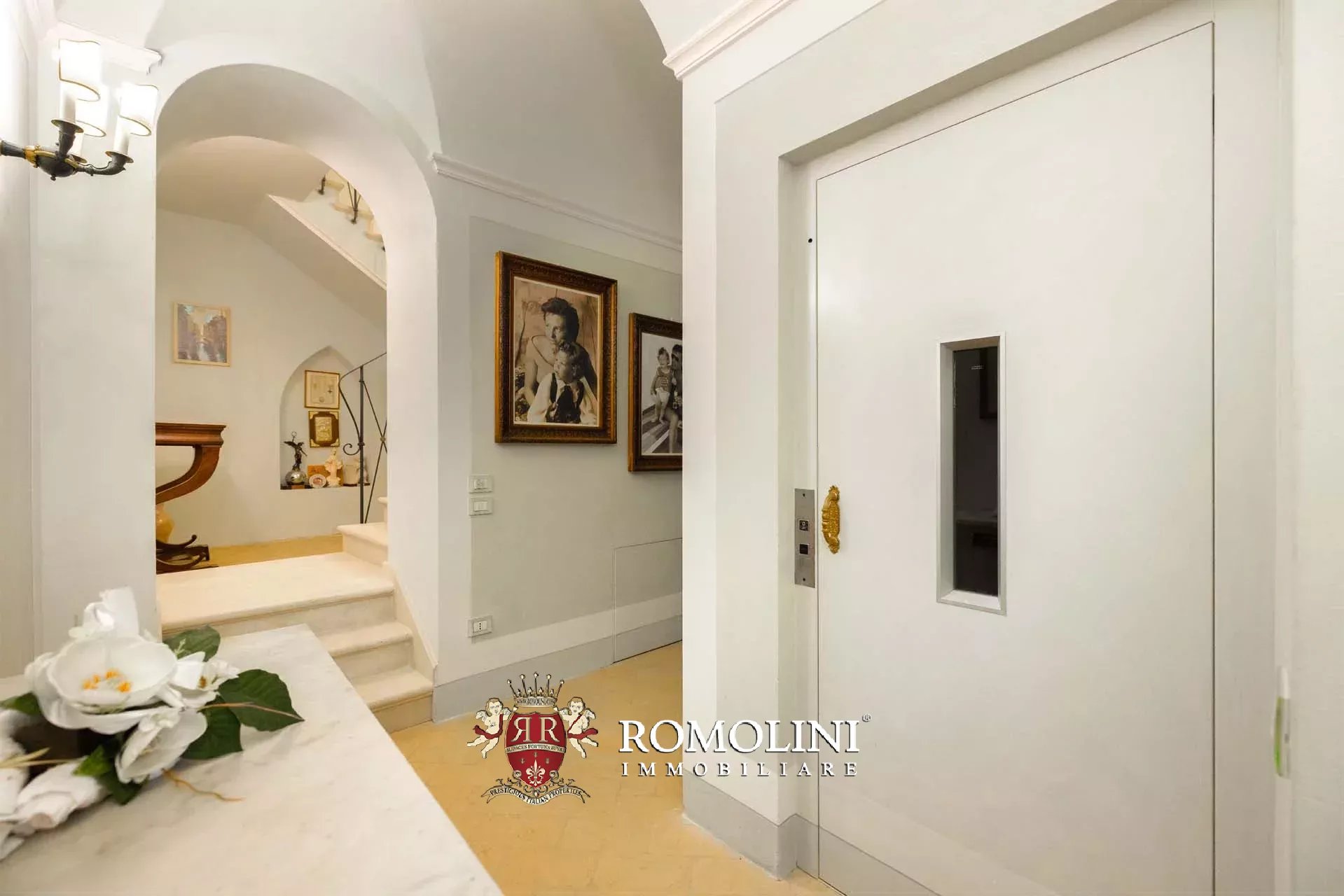 12 Bedroom Villa/Townhouse's Image 43