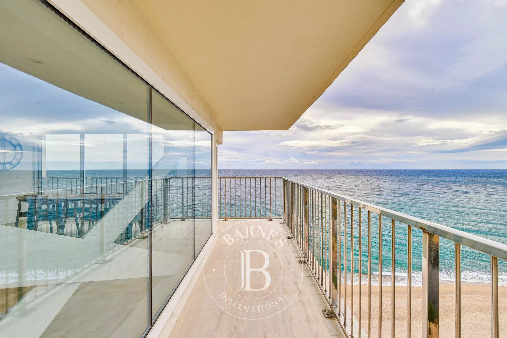 Seaside Front Apartment in Platja de Aro