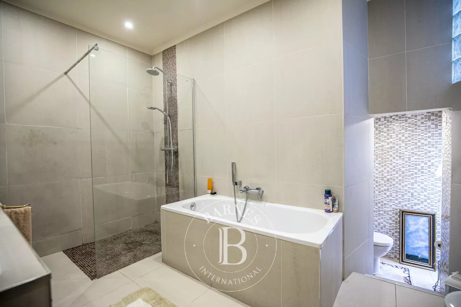 Daire Paris 6ème - picture 8