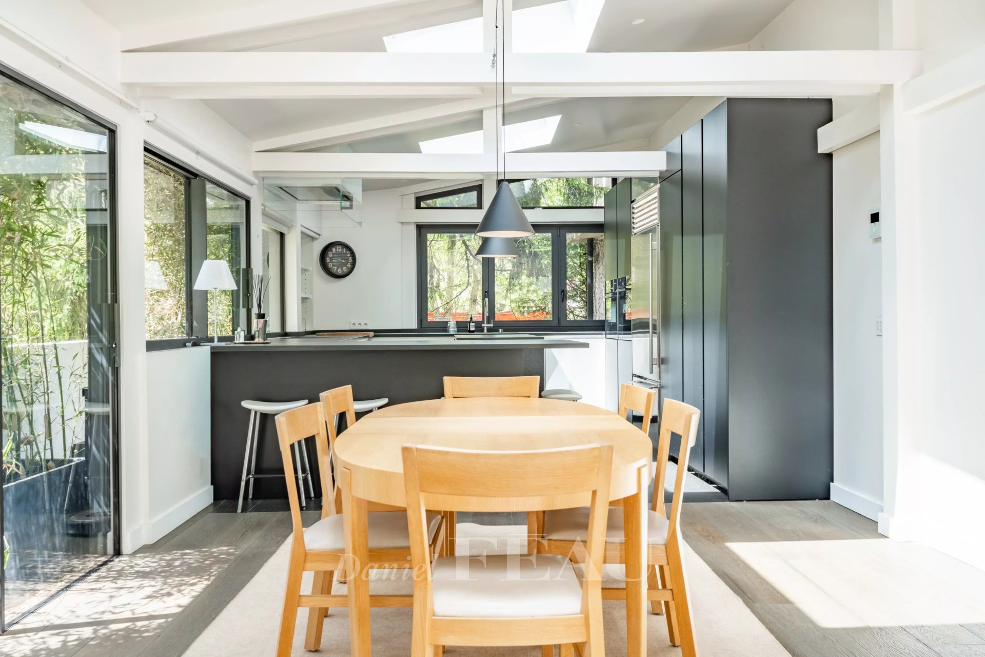5 Bedroom Villa/Townhouse's Image 4