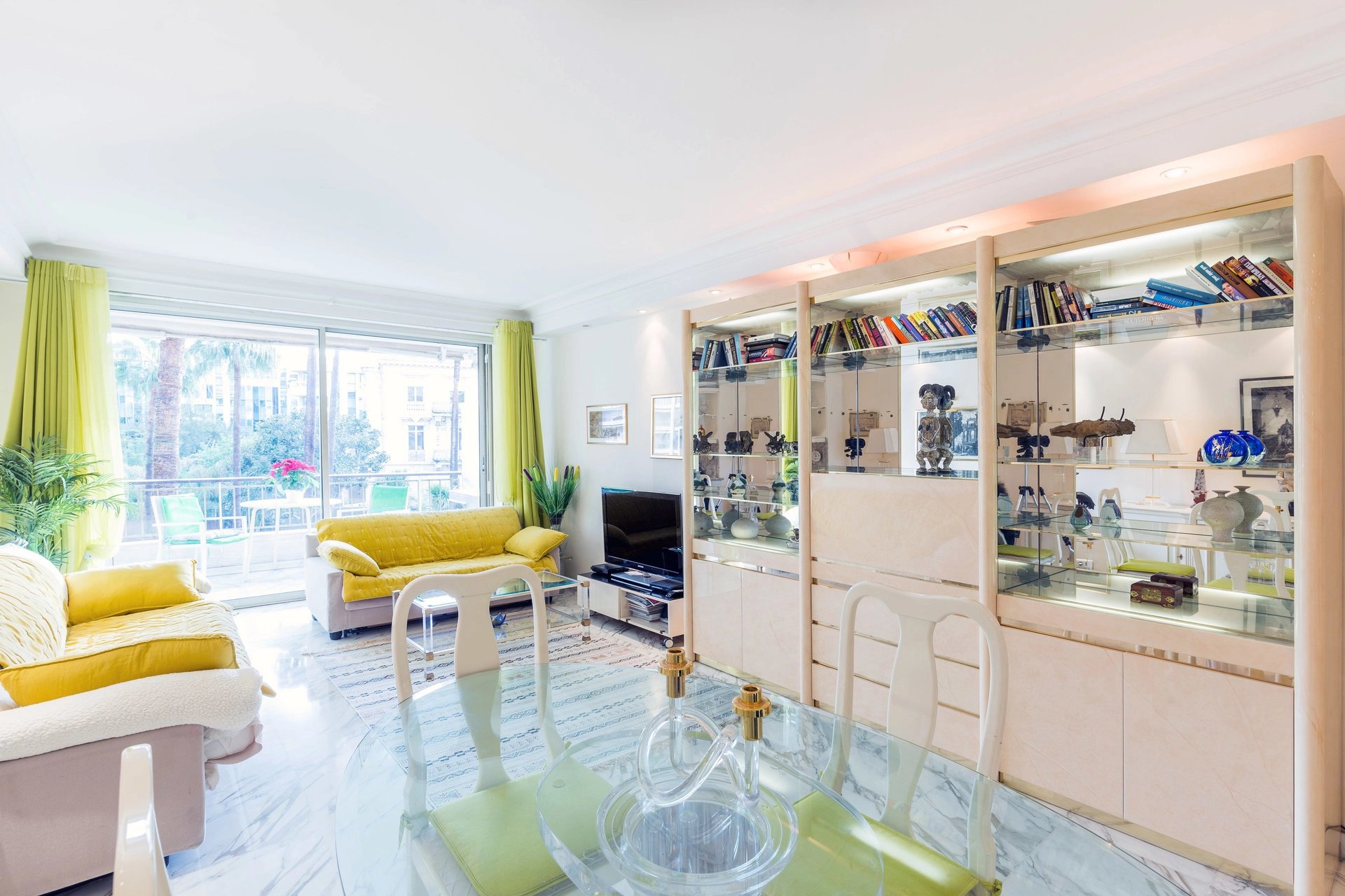 APPARTEMENT VUE MER À VENDRE CANNES
