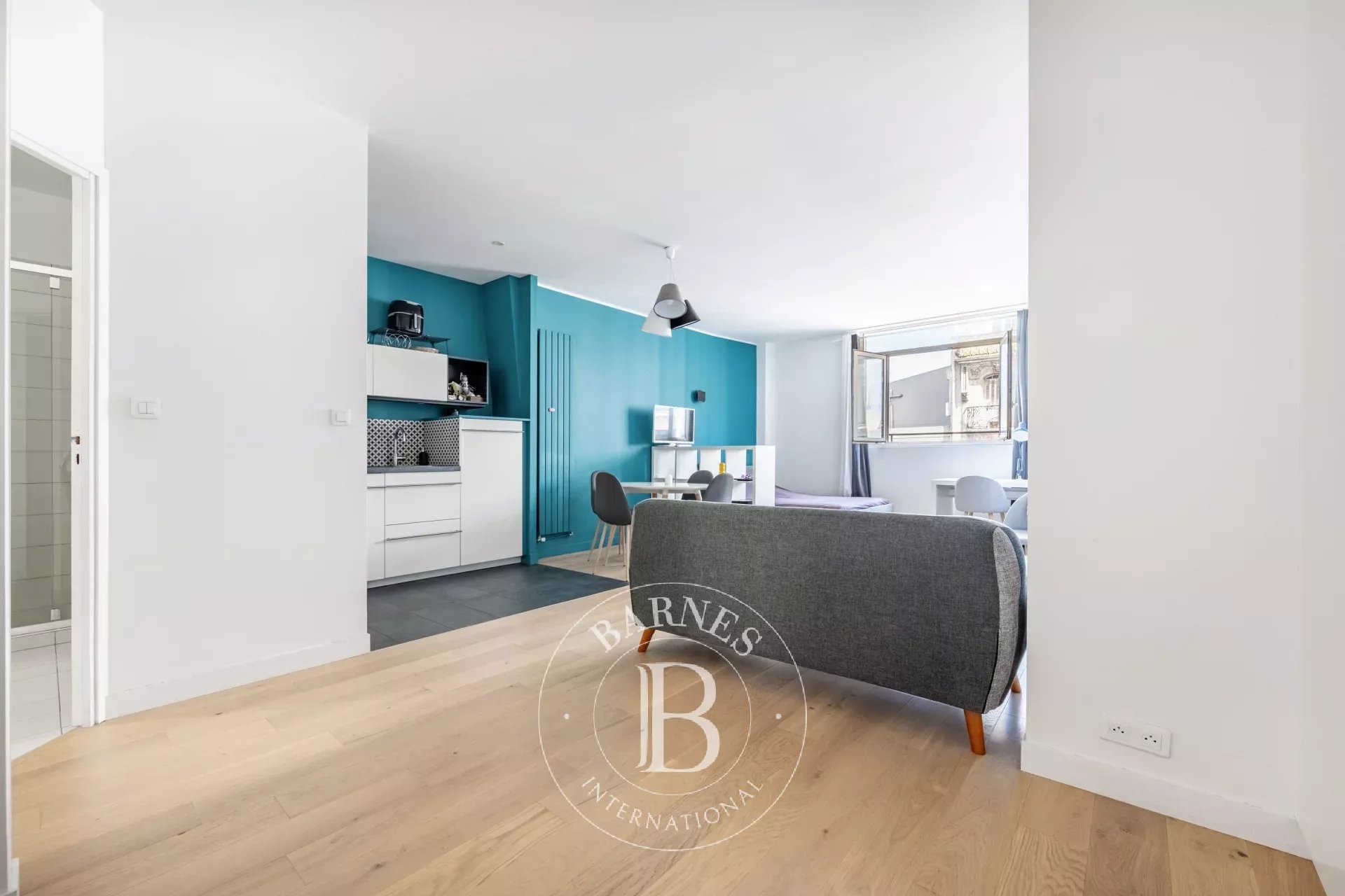 Daire Paris 4ème - picture 4