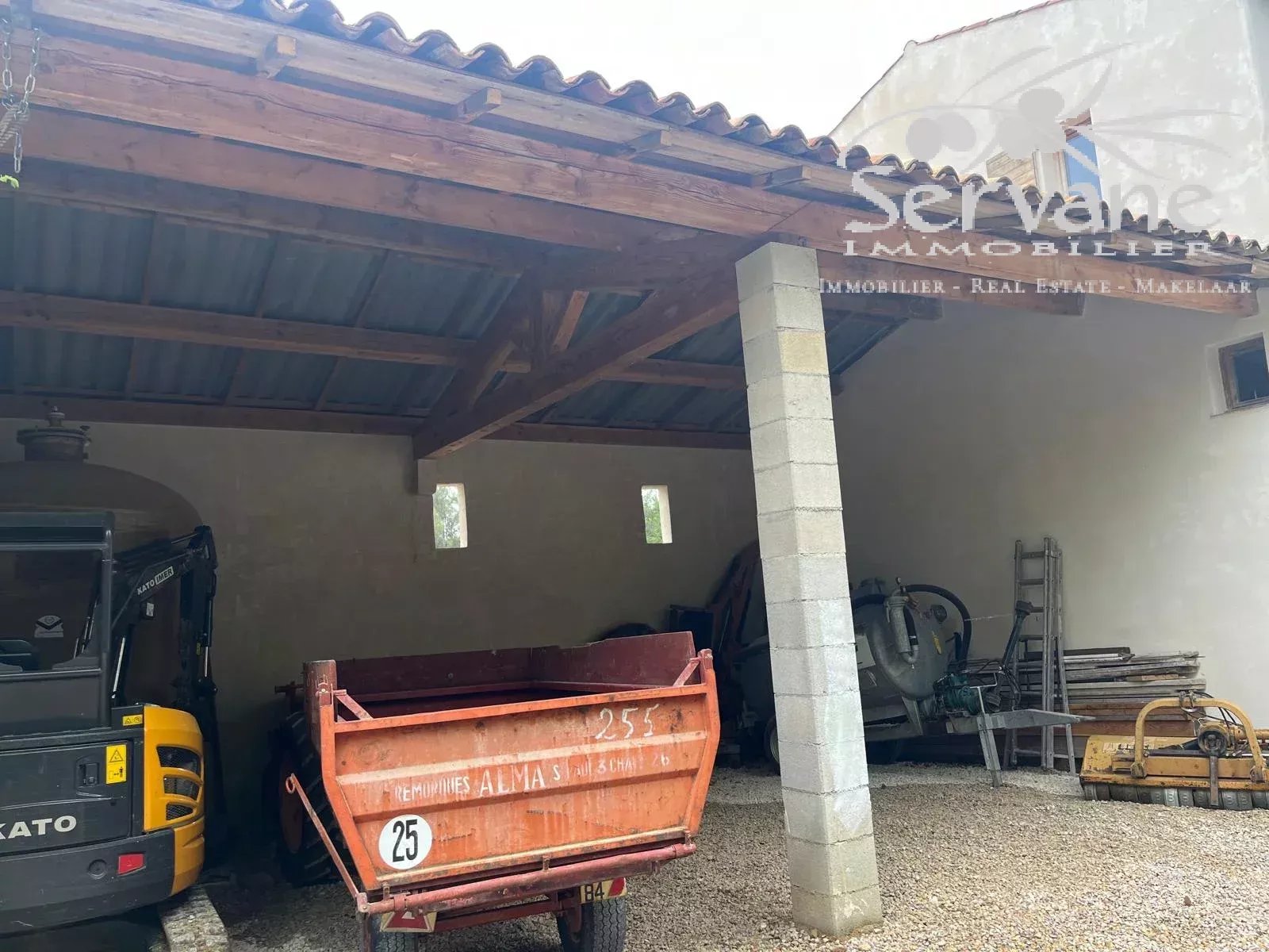 VINEYARD IN PROVENCE CLOSE TO COTIGNAC TO SELL