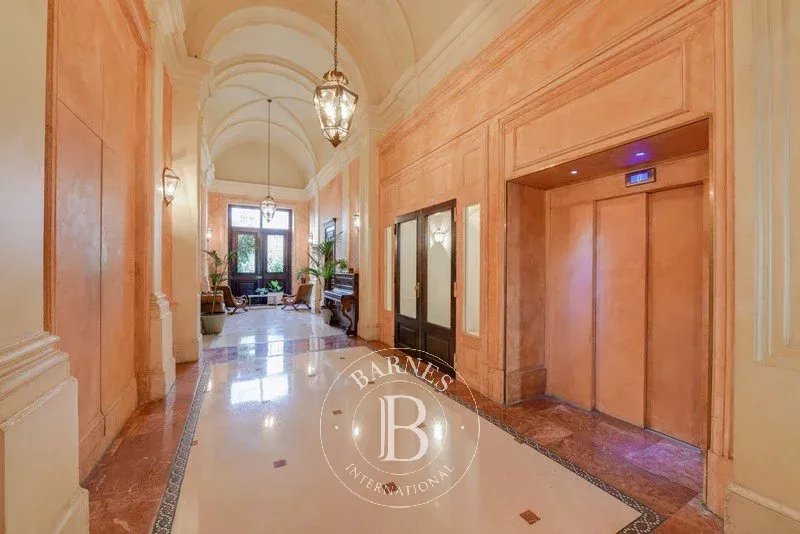 Daire Paris 6ème - picture 10