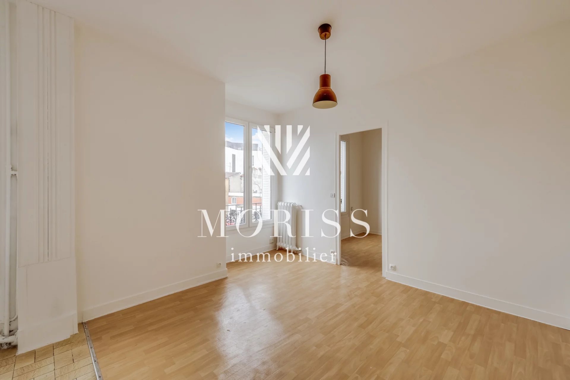 APPARTEMENT 2 PIECES DE 34 m2 - MAIRIE DE MONTREUIL - Image Array