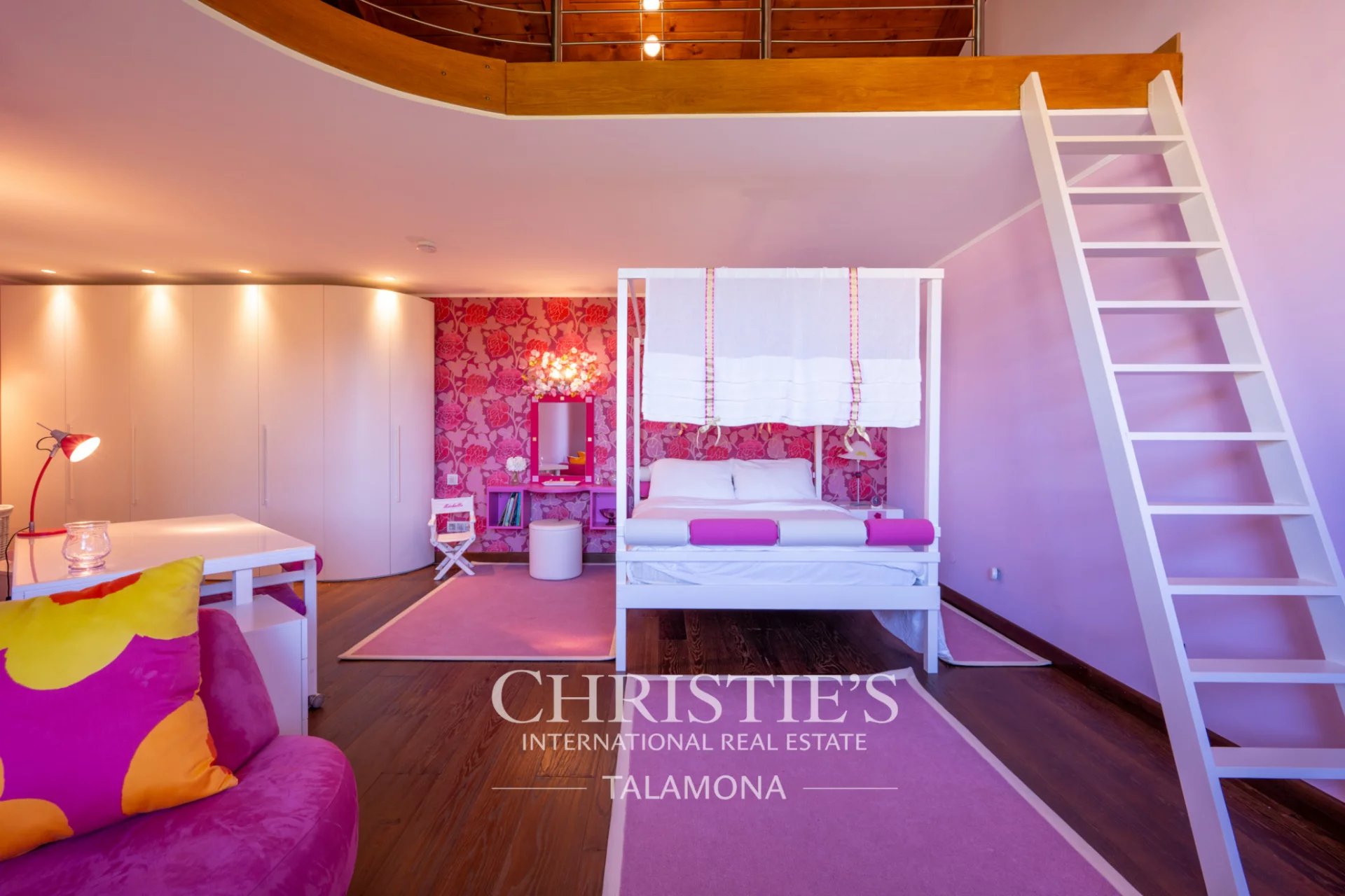 Villa/Townhouse's Image 130