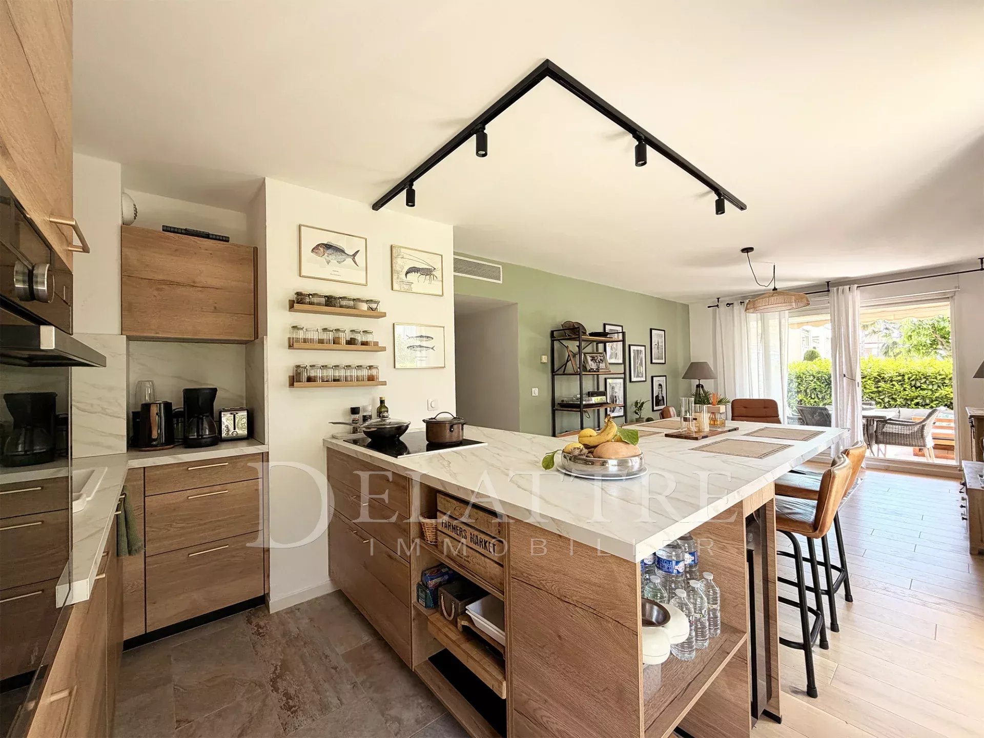 Appartement T3 rez-de-jardin Antibes