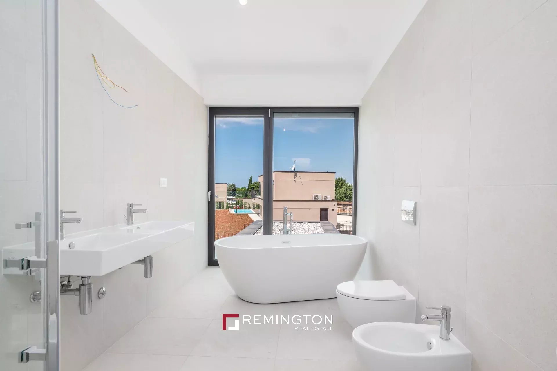 4 Bedroom Villa/Townhouse's Image 22