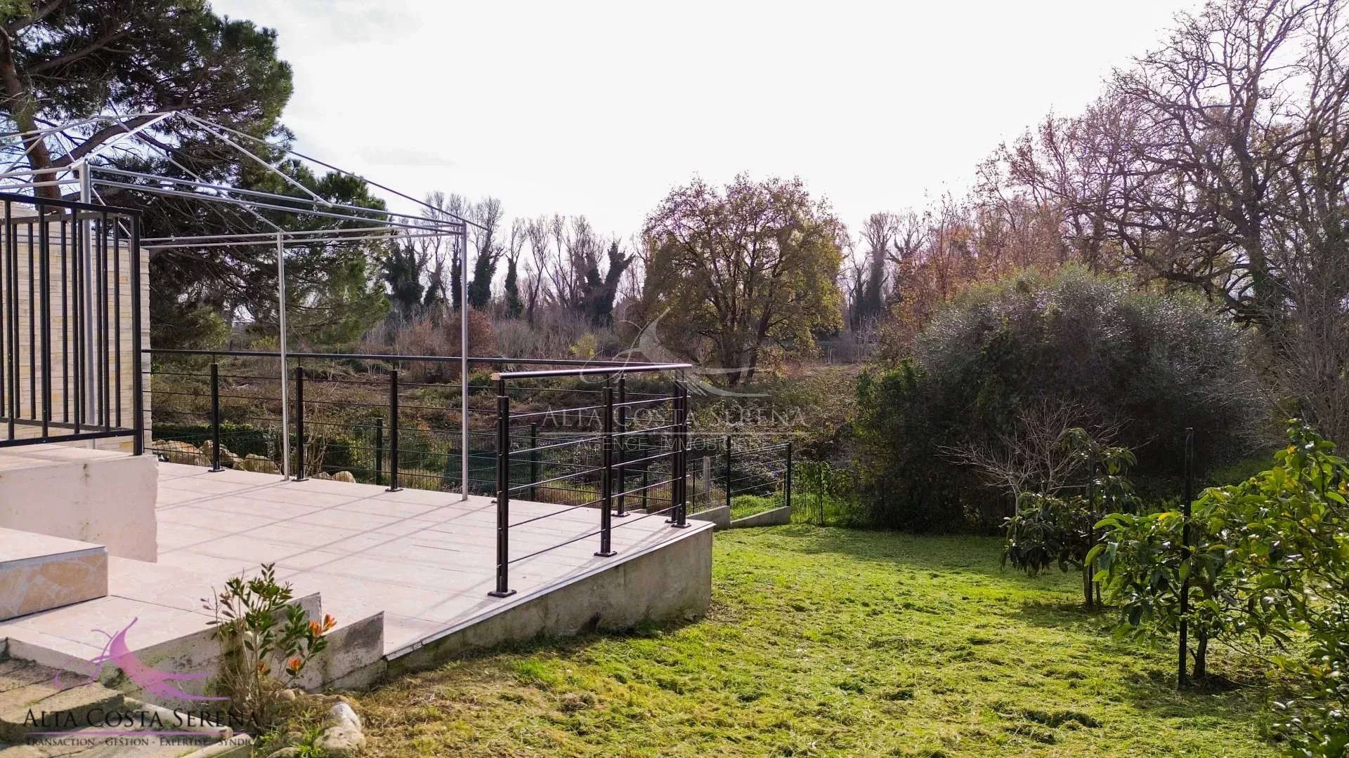 Agence immobilière de 