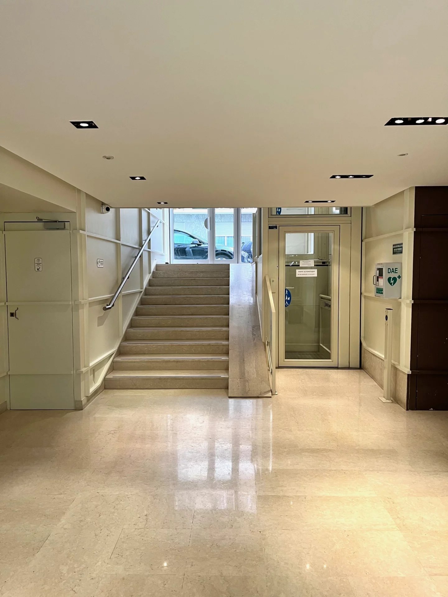 75006/Vavin/Luxembourg: superbe appartement familial sur jardins