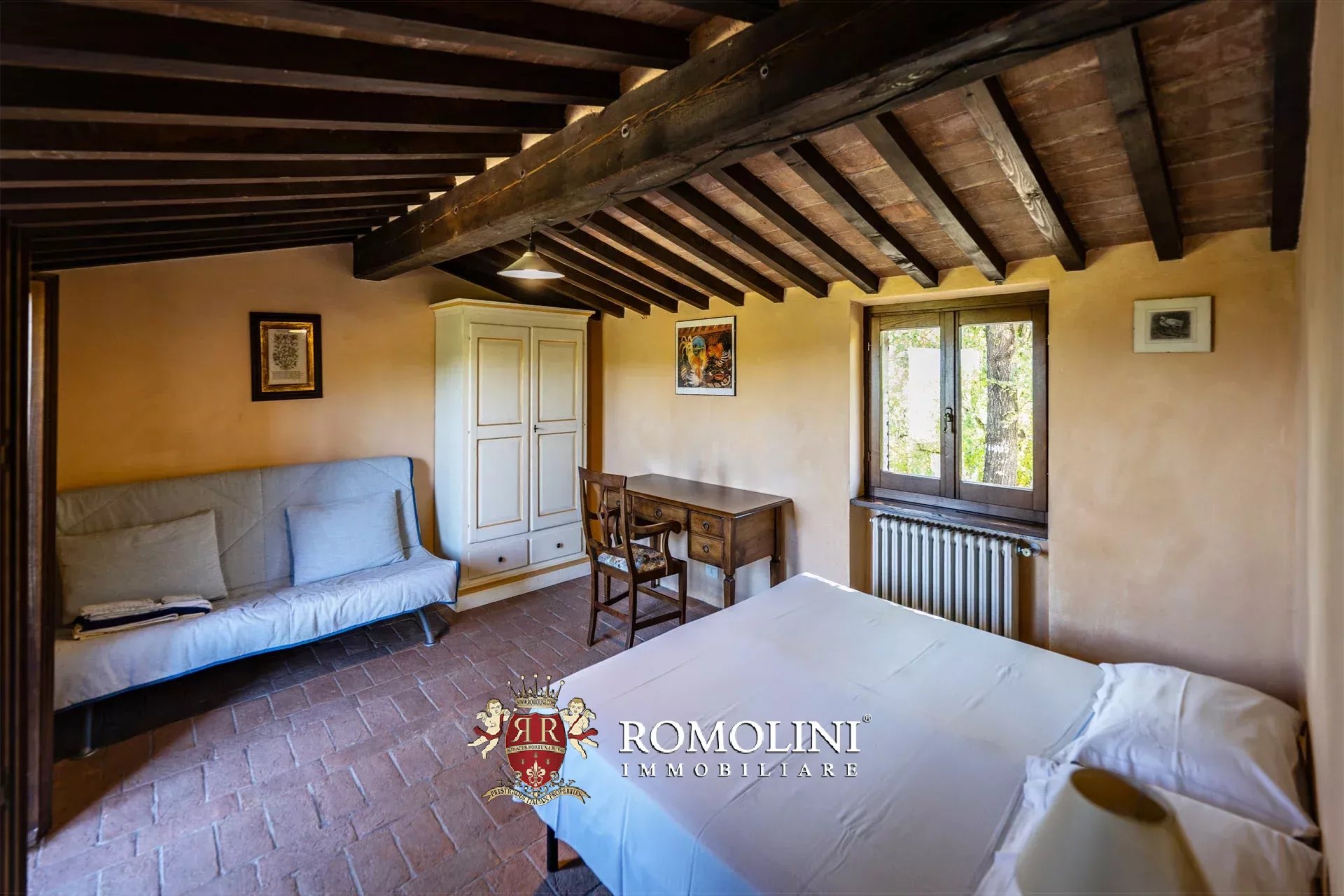 8 Bedroom Villa/Townhouse's Image 23