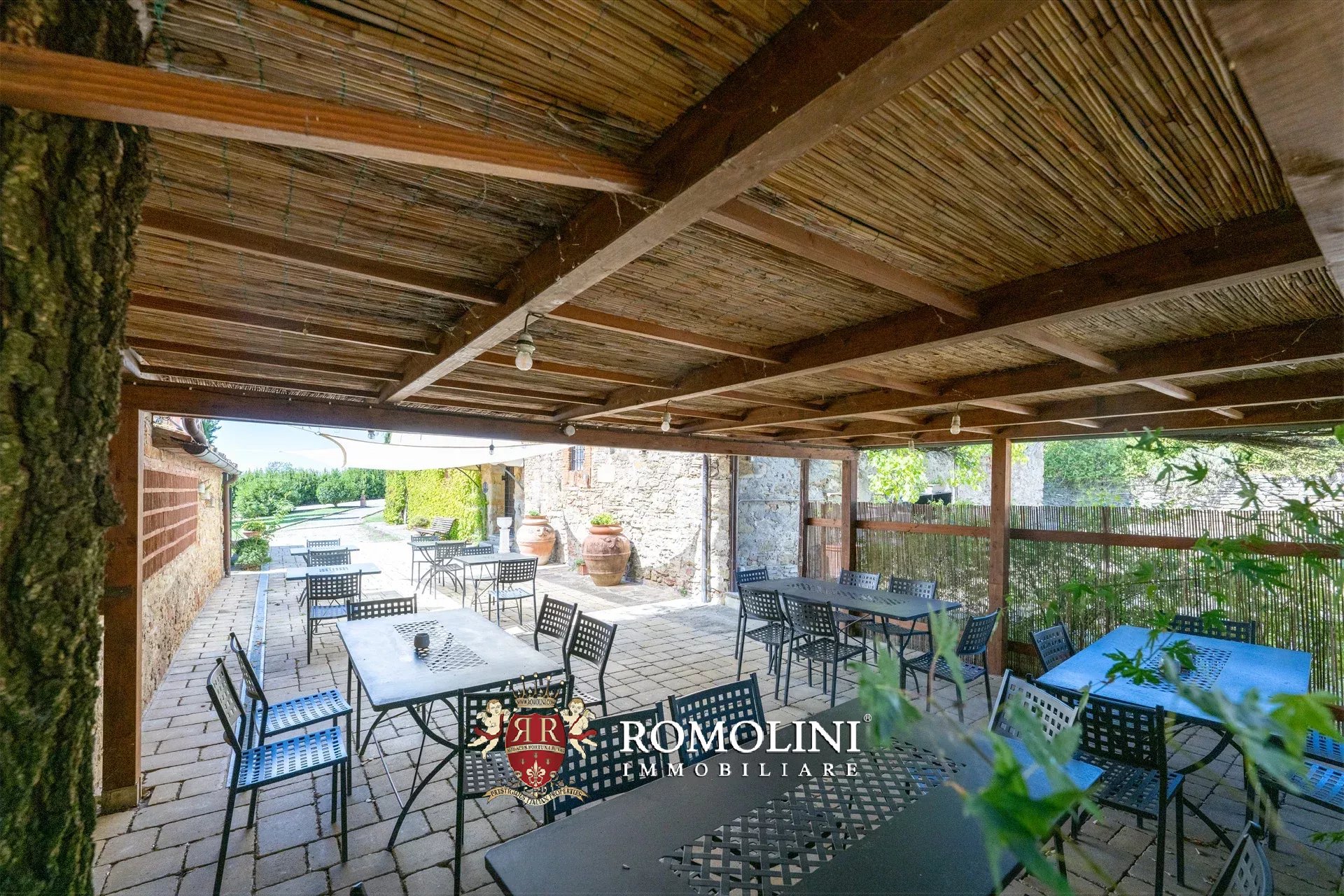13 Bedroom Villa/Townhouse's Image 18