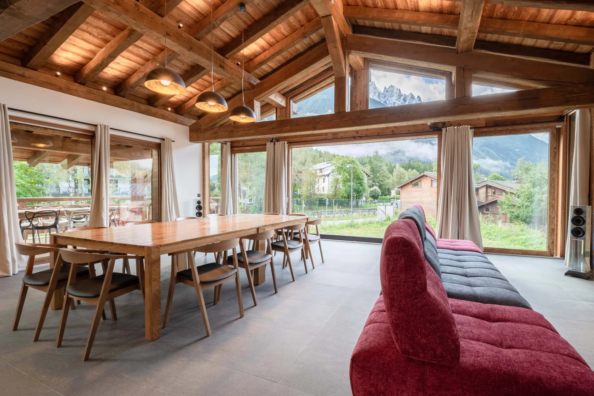 Magnifique chalet sur le secteur des Tines