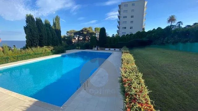 ROQUEBRUNE CAP MARTIN - STUDIO DE 29.83M² AVEC PARKING
