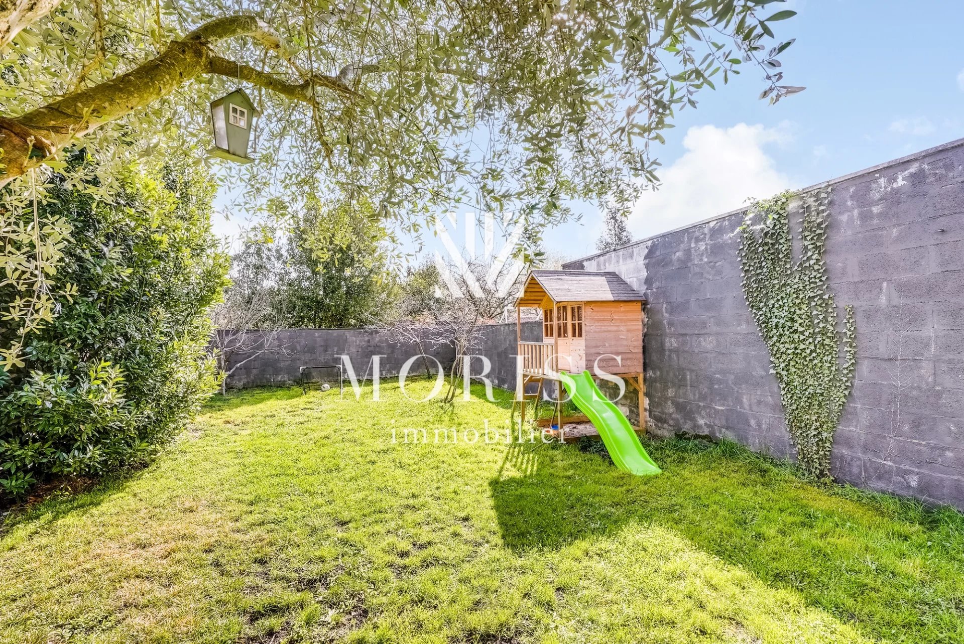 QUARTIER CENTRE VILLE - MAISON ROSNY SOUS BOIS 164M2 + JARDIN - Image Array