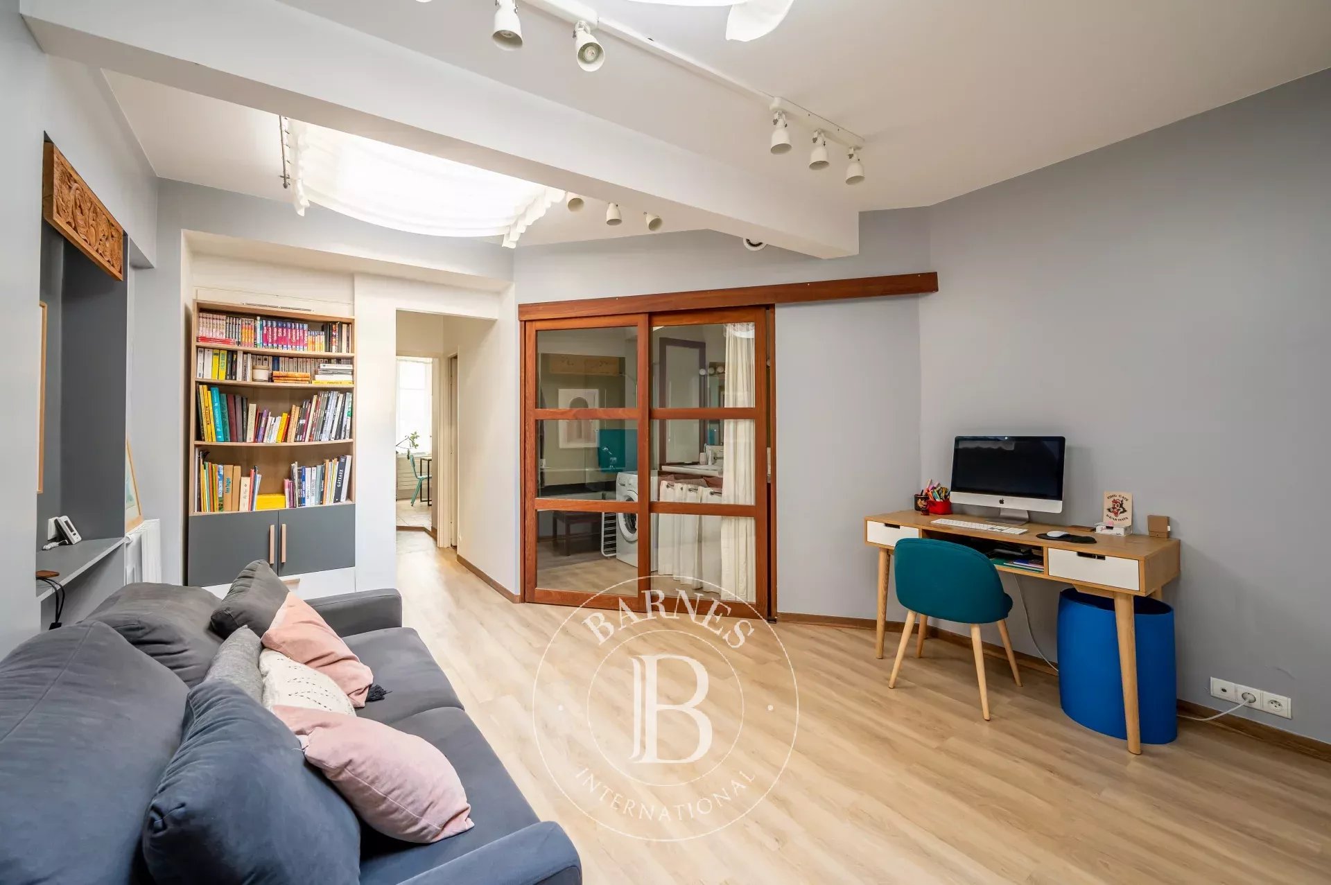 Sole agent - Neuilly-Pasteur - Private lane - House with terrace - Rare - picture 15
