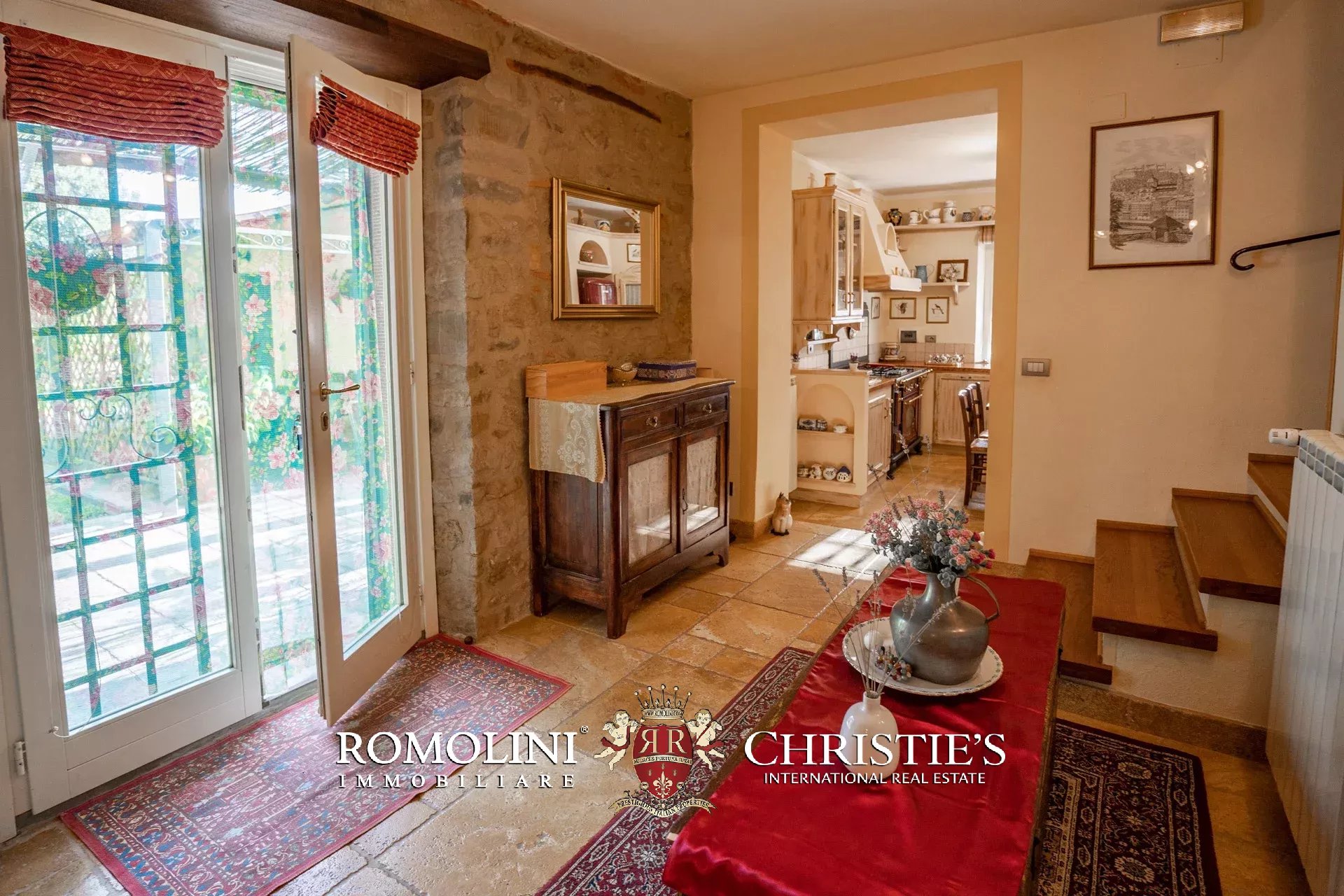3 Bedroom Villa/Townhouse's Image 32
