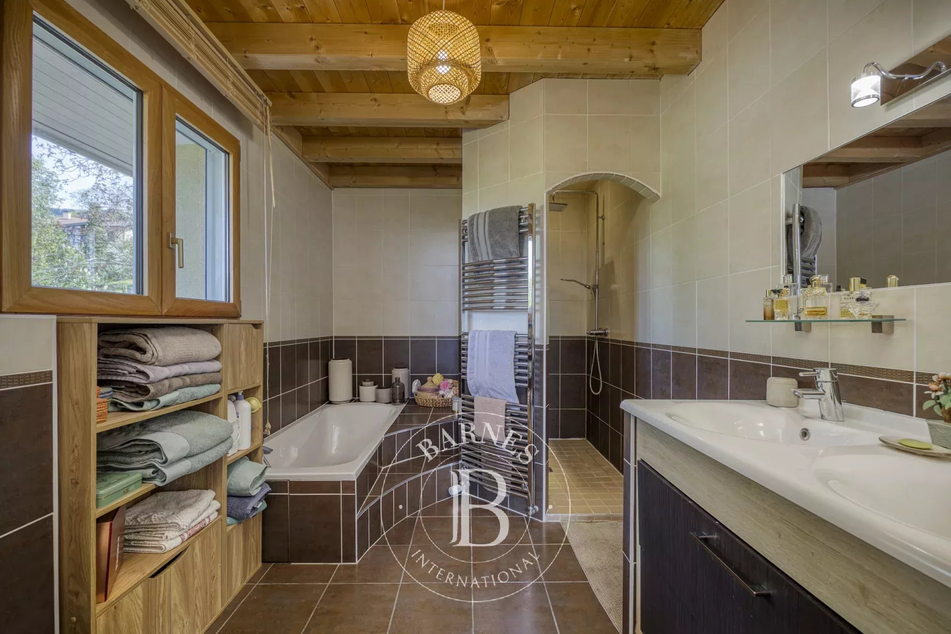 Ev Cranves-Sales - picture 13