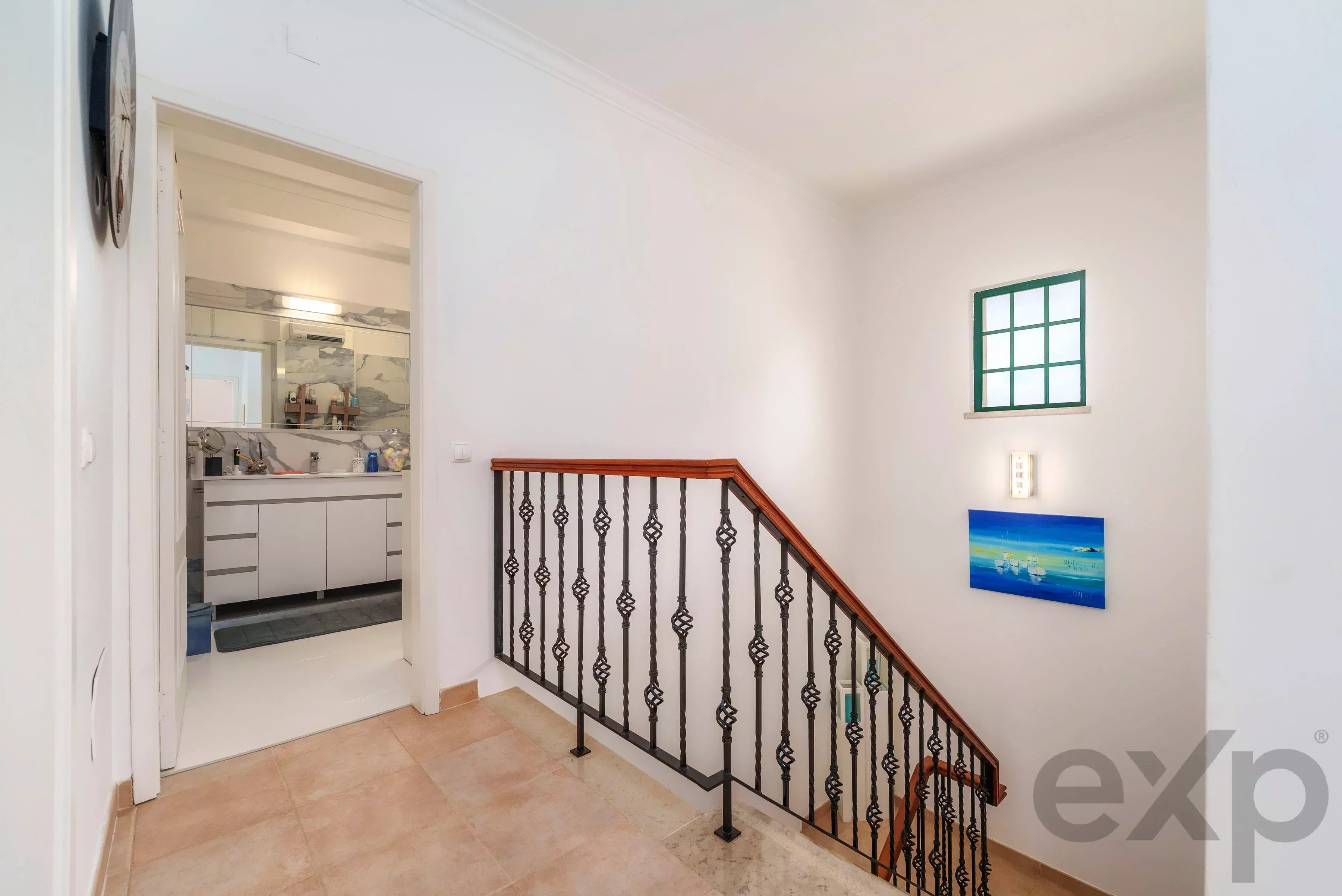 A fantastic, charming 4-bedroom villa with a garden and swimming pool on the outskirts of Olhão 87006245 image 33