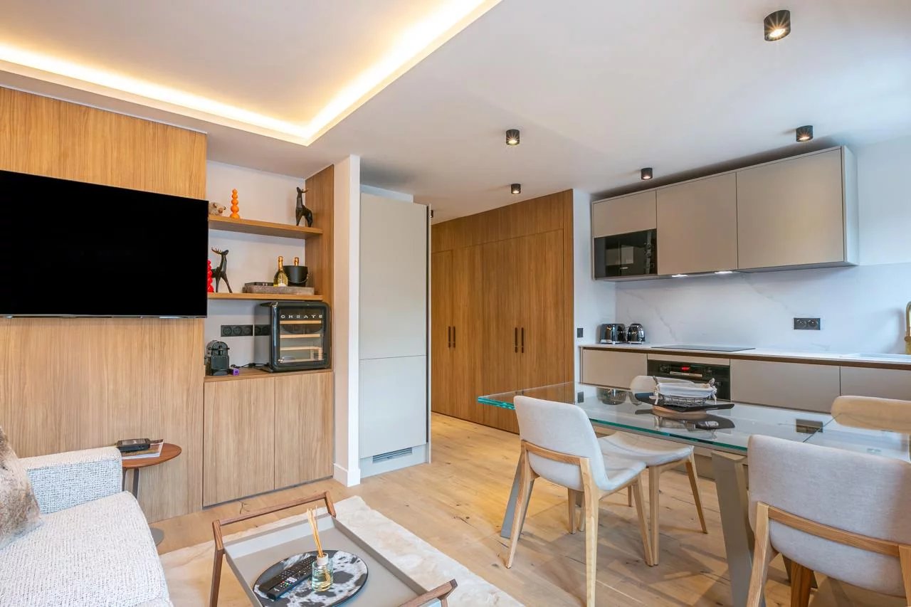 Schöne hochwertige Wohnung im Stadtzentrum.