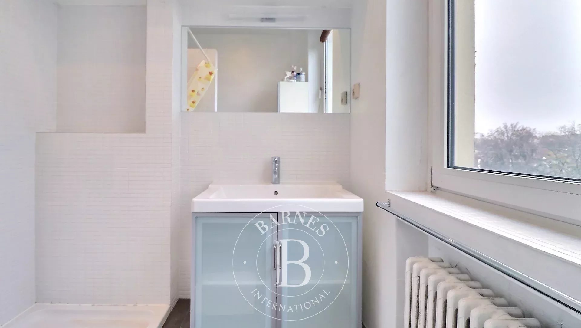 Daire Saint-Gilles - picture 10