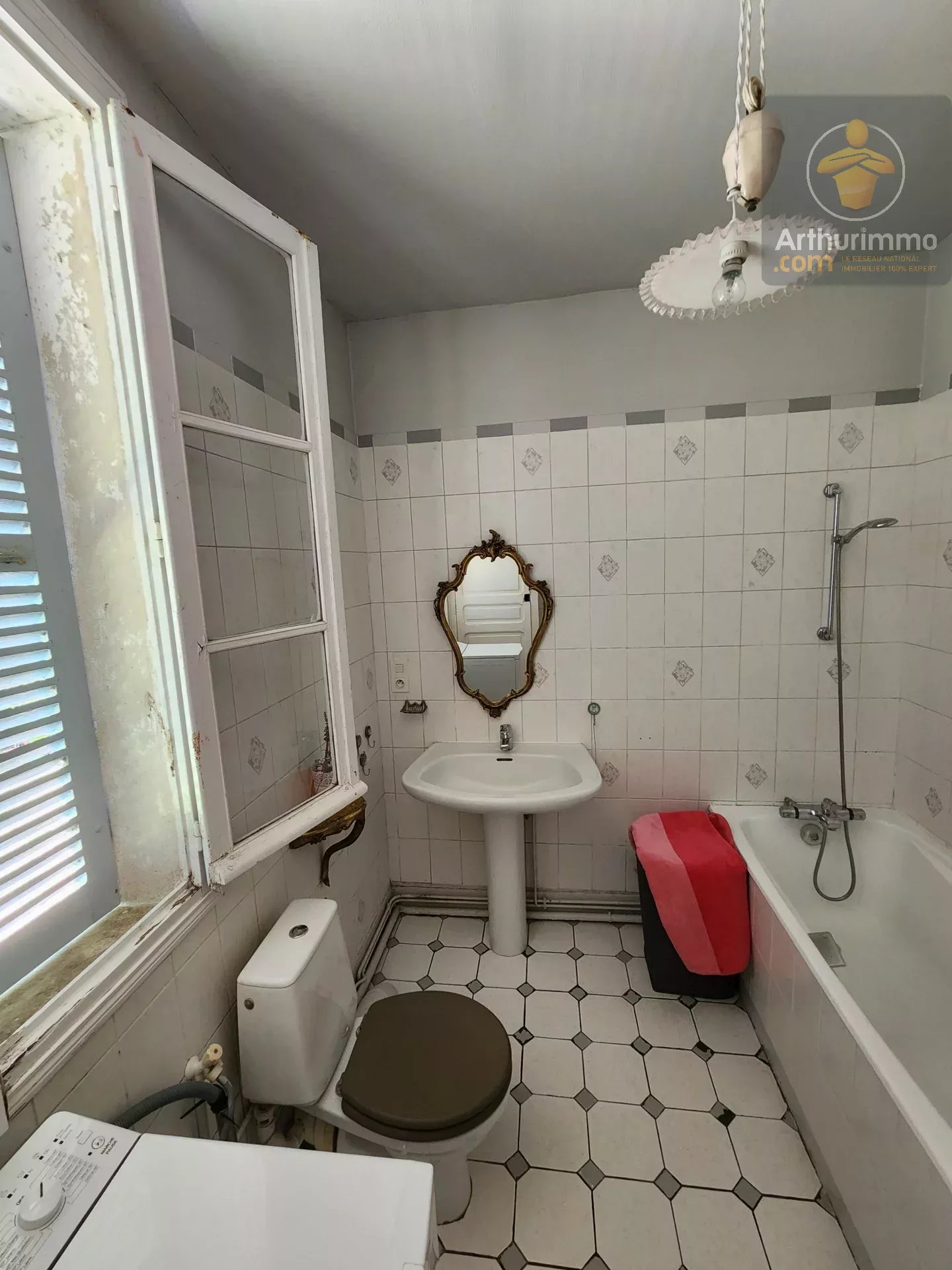 Maison pleine de charme avec son parc arboré — photo 17