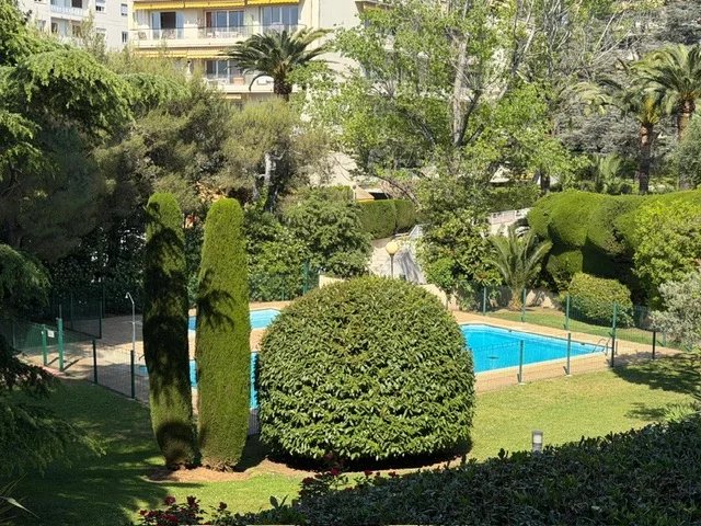 Nice Ouest – 2 pièces avec terrasse