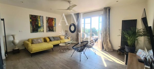 Property in GRASSE Quartier SAINT JACQUES — photo 4