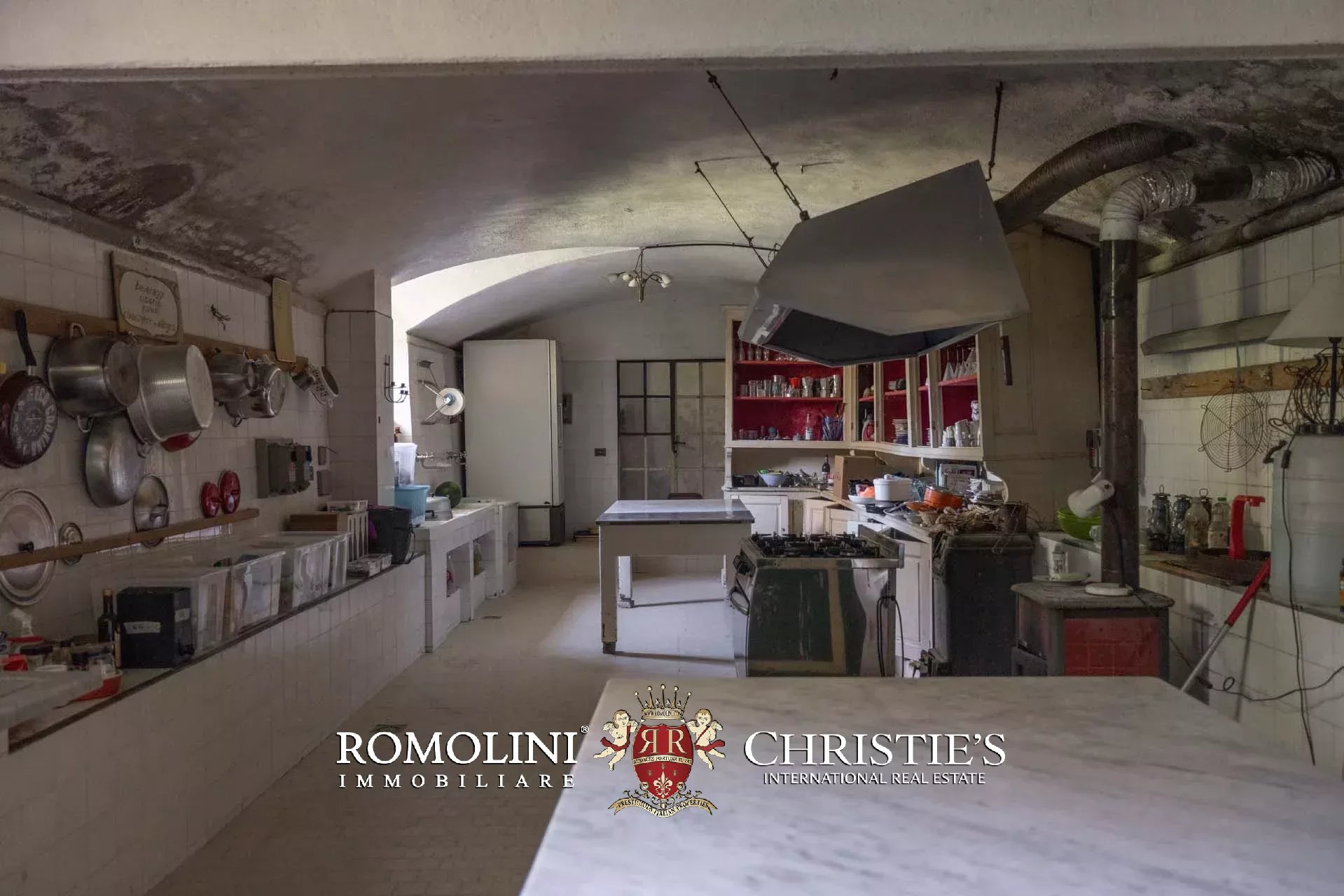 30 Bedroom Villa/Townhouse's Image 67