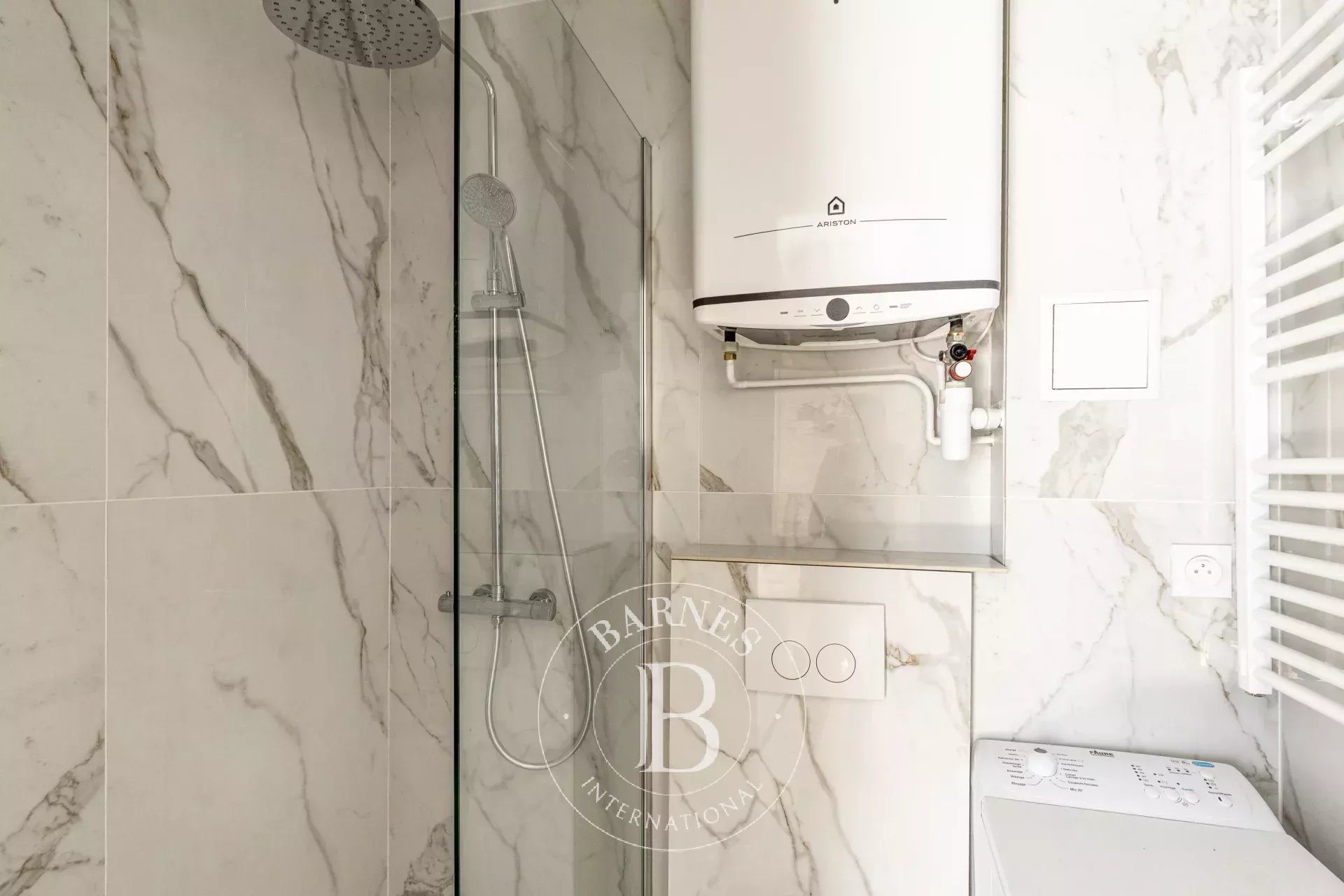 Daire Paris 3ème - picture 8