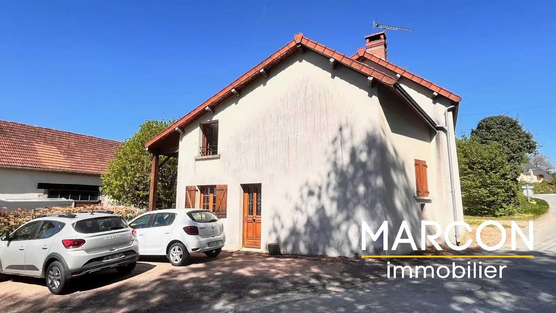 Maison F5 à louer  -  LA BRIONNE
