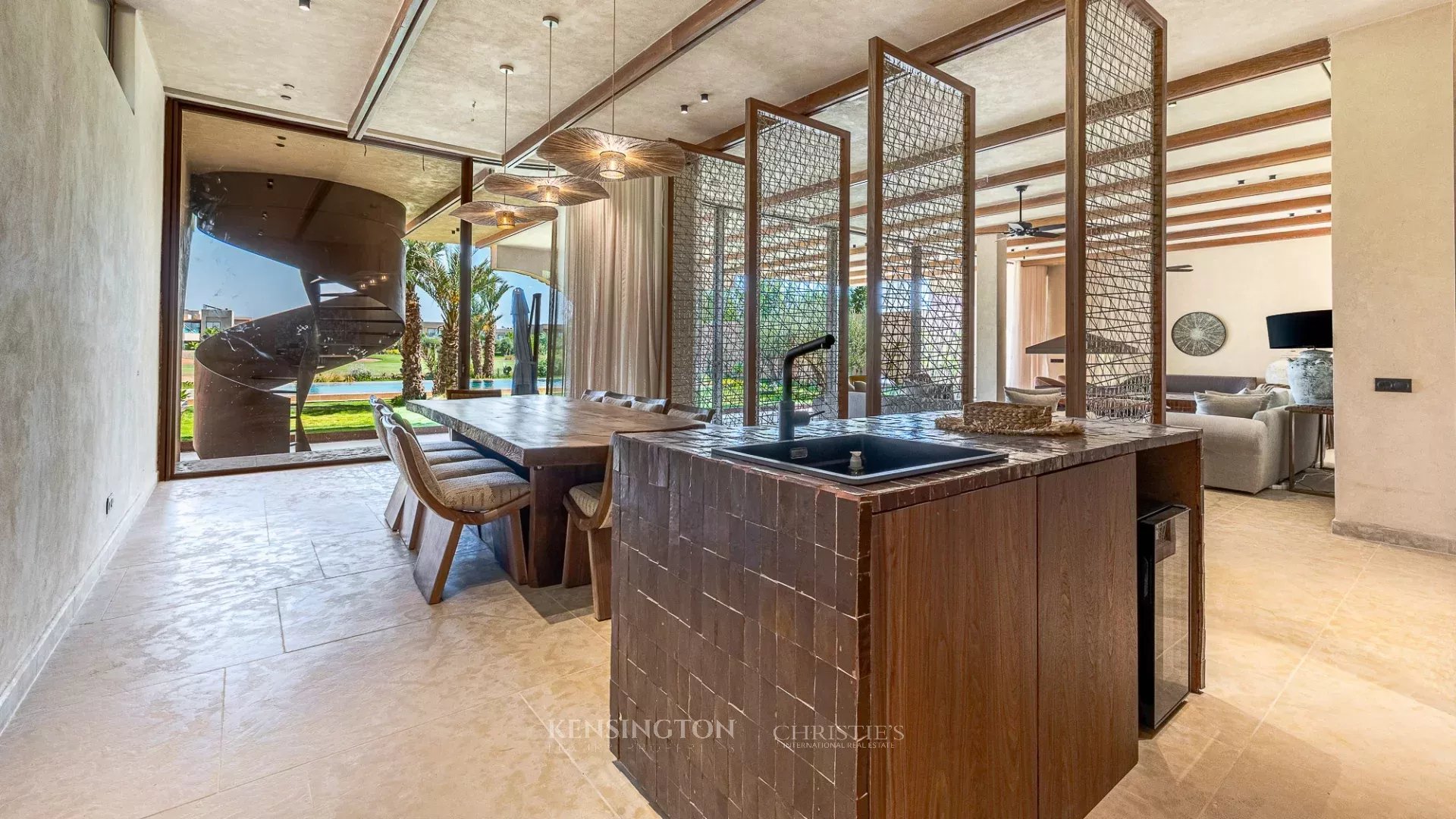 5 Bedroom Villa/Townhouse's Image 14