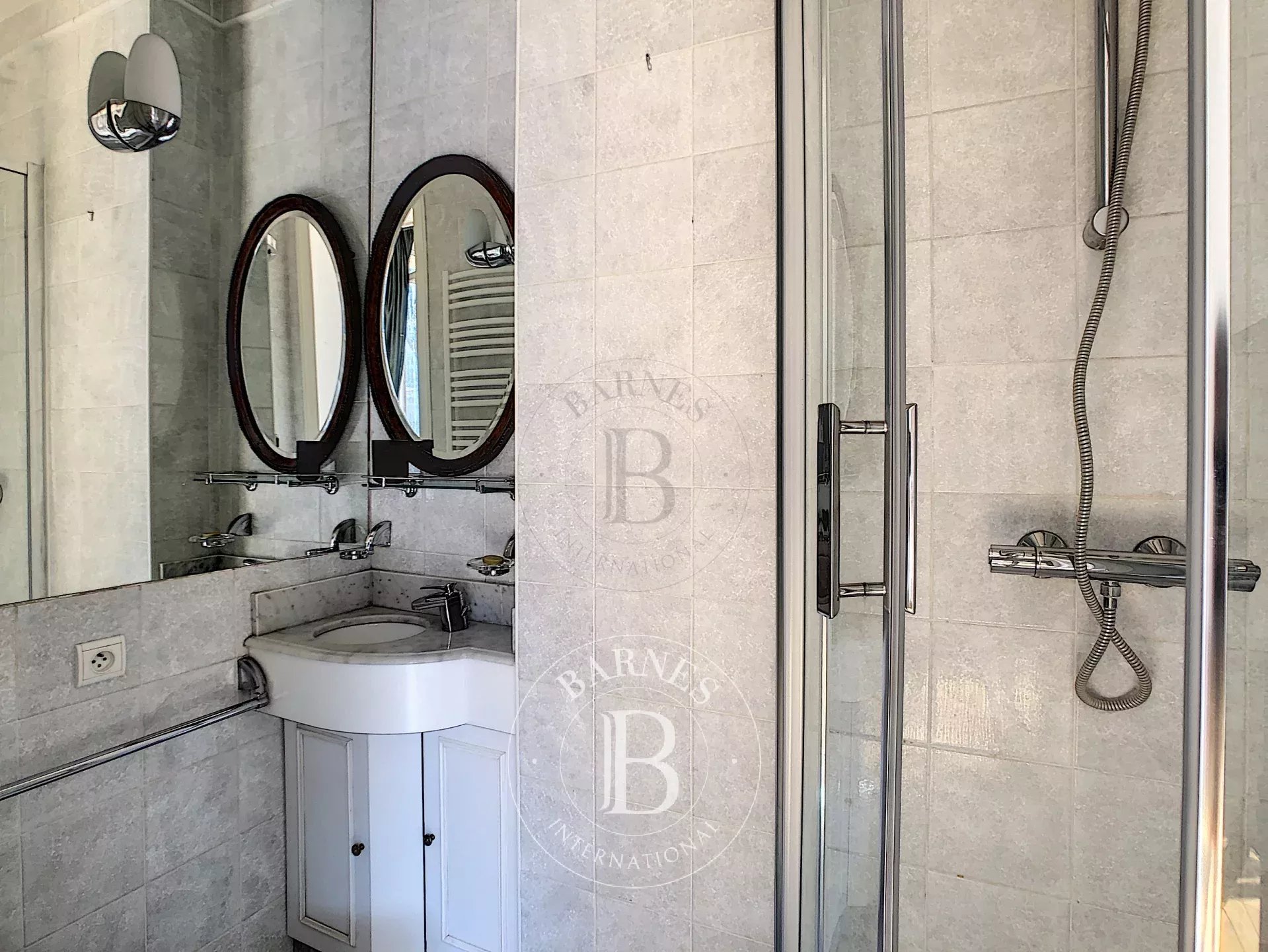Paris  - Duplex 3 Bedrooms - picture 11