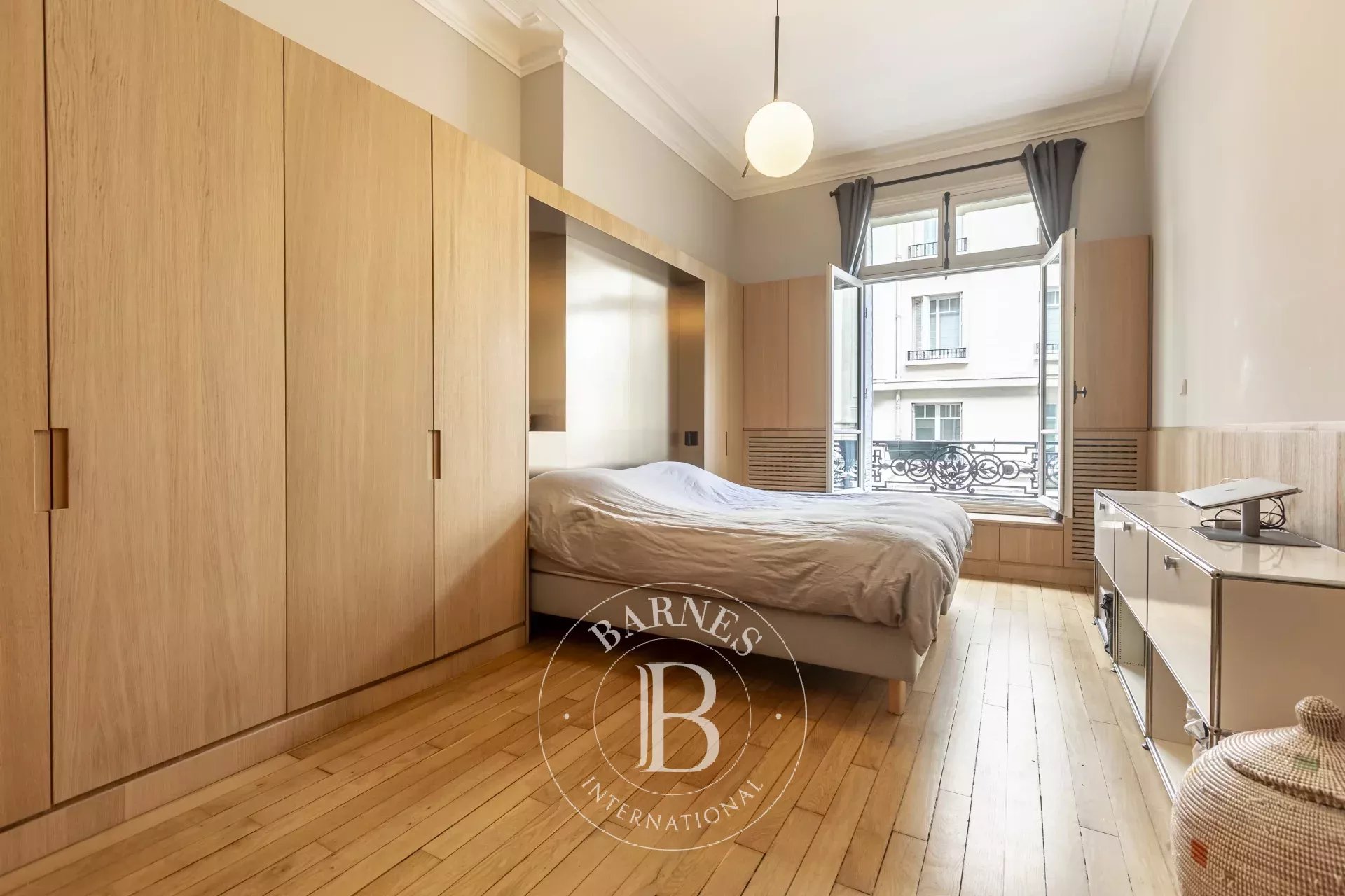 Paris  - Apartment 3 Bedrooms - picture 14